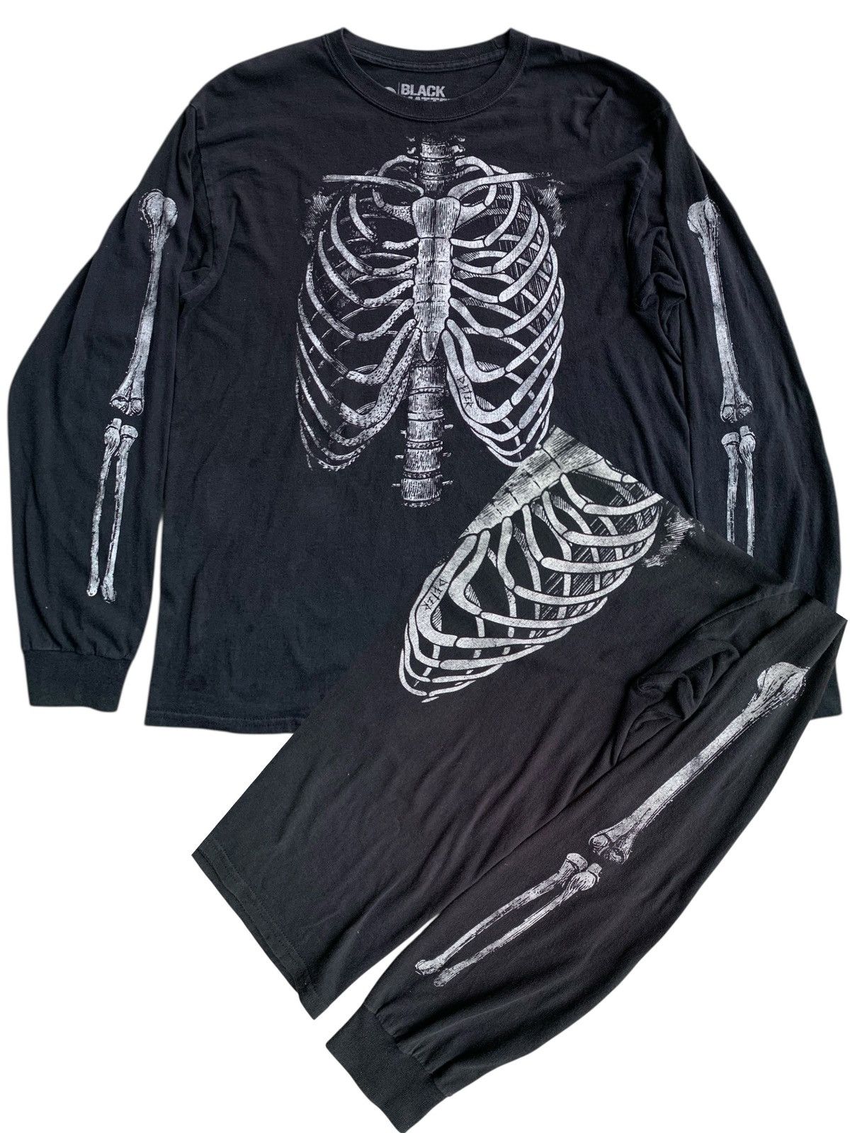 Black Matter Skeleton Long Sleeve Vintage By Honduras