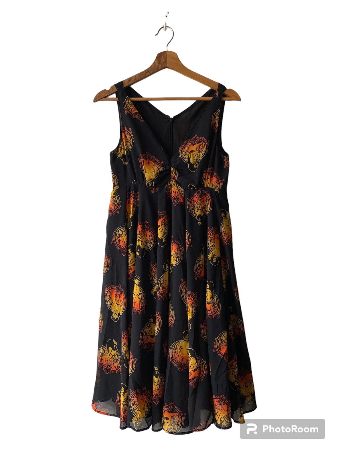 Hysteric Glamour Hysteric Glamour Iconic Girl Print Dresses Size M / US 6-8 / IT 42-44 - 1 Thumbnail