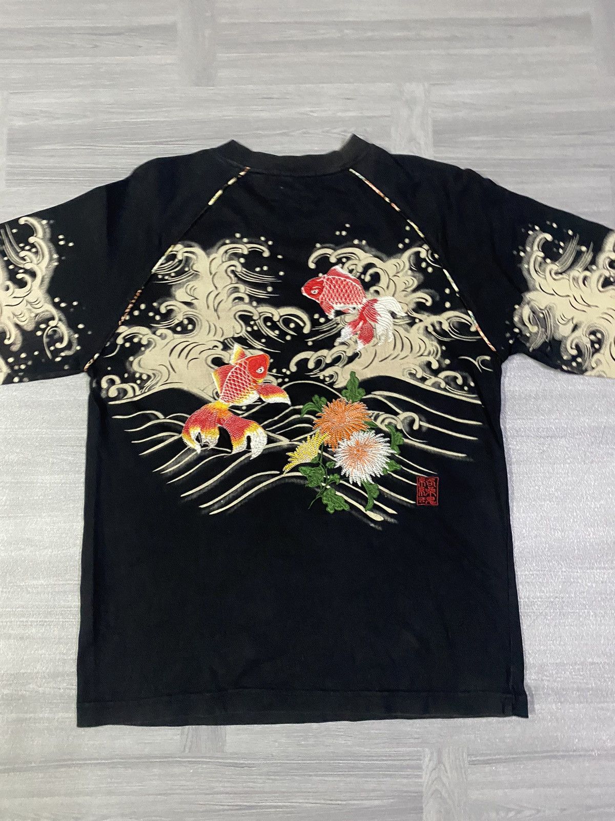 Japanese Brand Karakuridama Koi Embroidered Long Sleeve Size US M / EU 48-50 / 2 - 4 Thumbnail