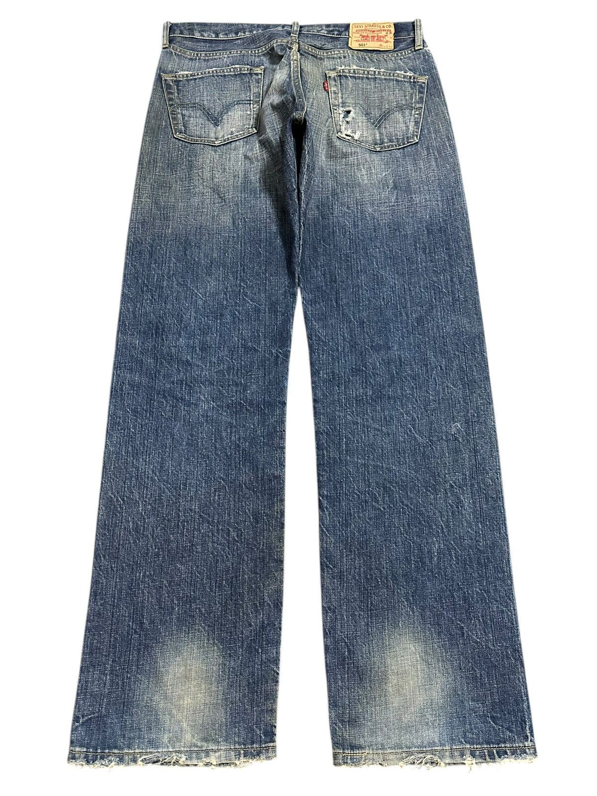 Levi's Vintage 90s Levis 501 Blue Faded Wash Distress Jeans Size US 34 / EU 50 - 2 Thumbnail