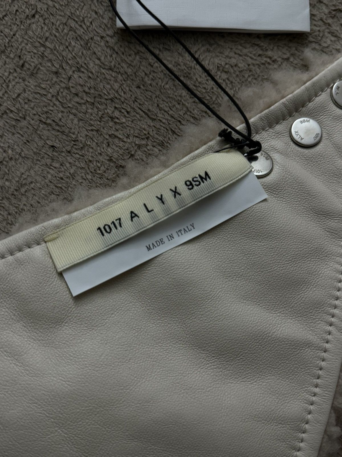1017 ALYX 9SM 1017 ALYX 9SM Beige Polar Bandana Scarf Size ONE SIZE - 8 Thumbnail
