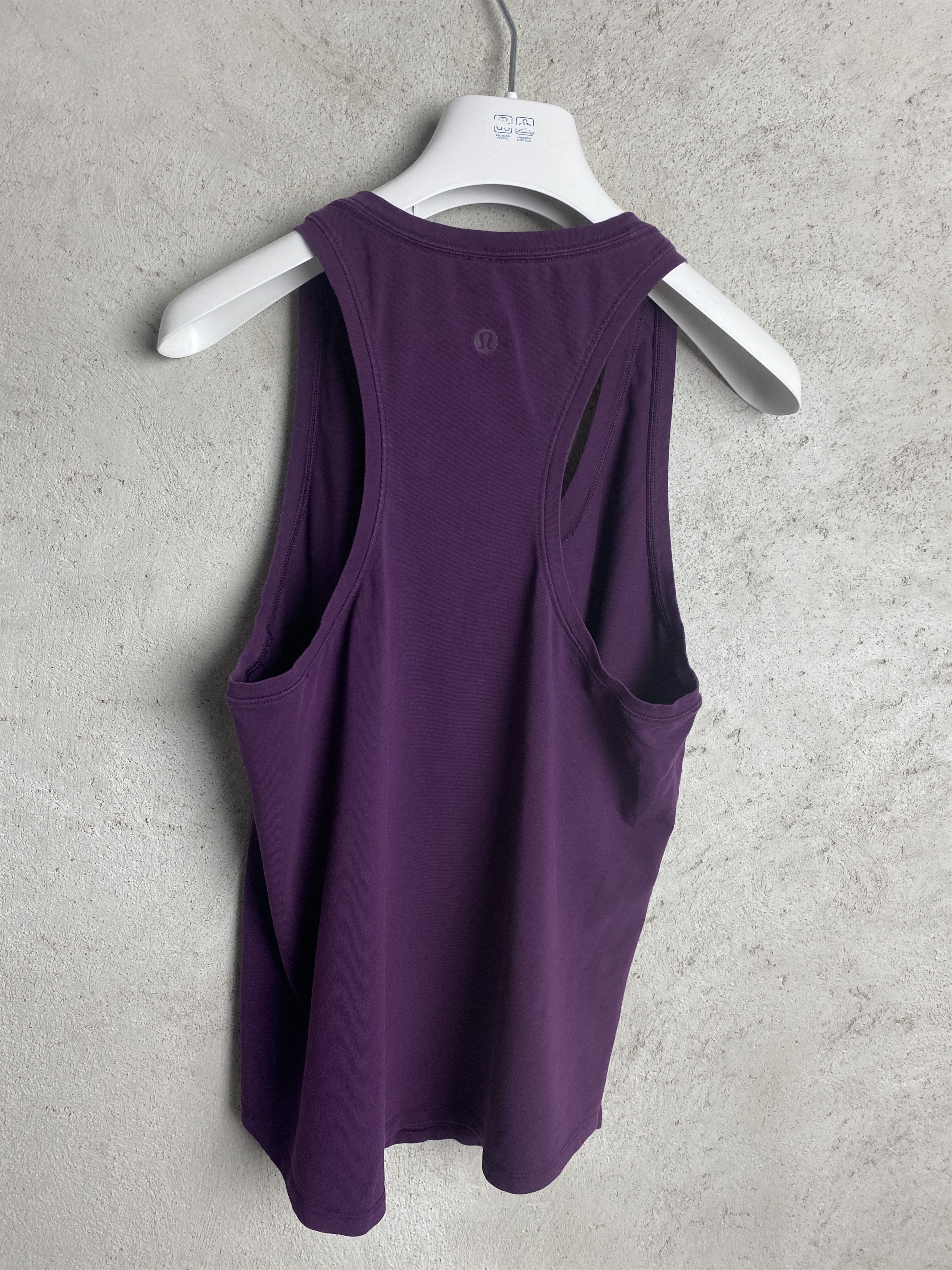 Lululemon Lululemon tank top t-shirt tee gym pilates yoga pilates Size M / US 6-8 / IT 42-44 - 1 Thumbnail