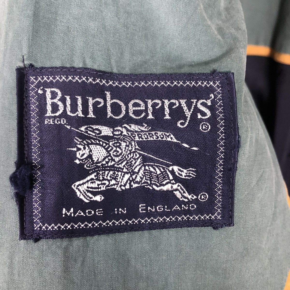 Burberry 🔥VINTAGE LONG TRENCH COATS JACKET BURBERRYS MADE IN ENGLAND Size US M / EU 48-50 / 2 - 18 Thumbnail