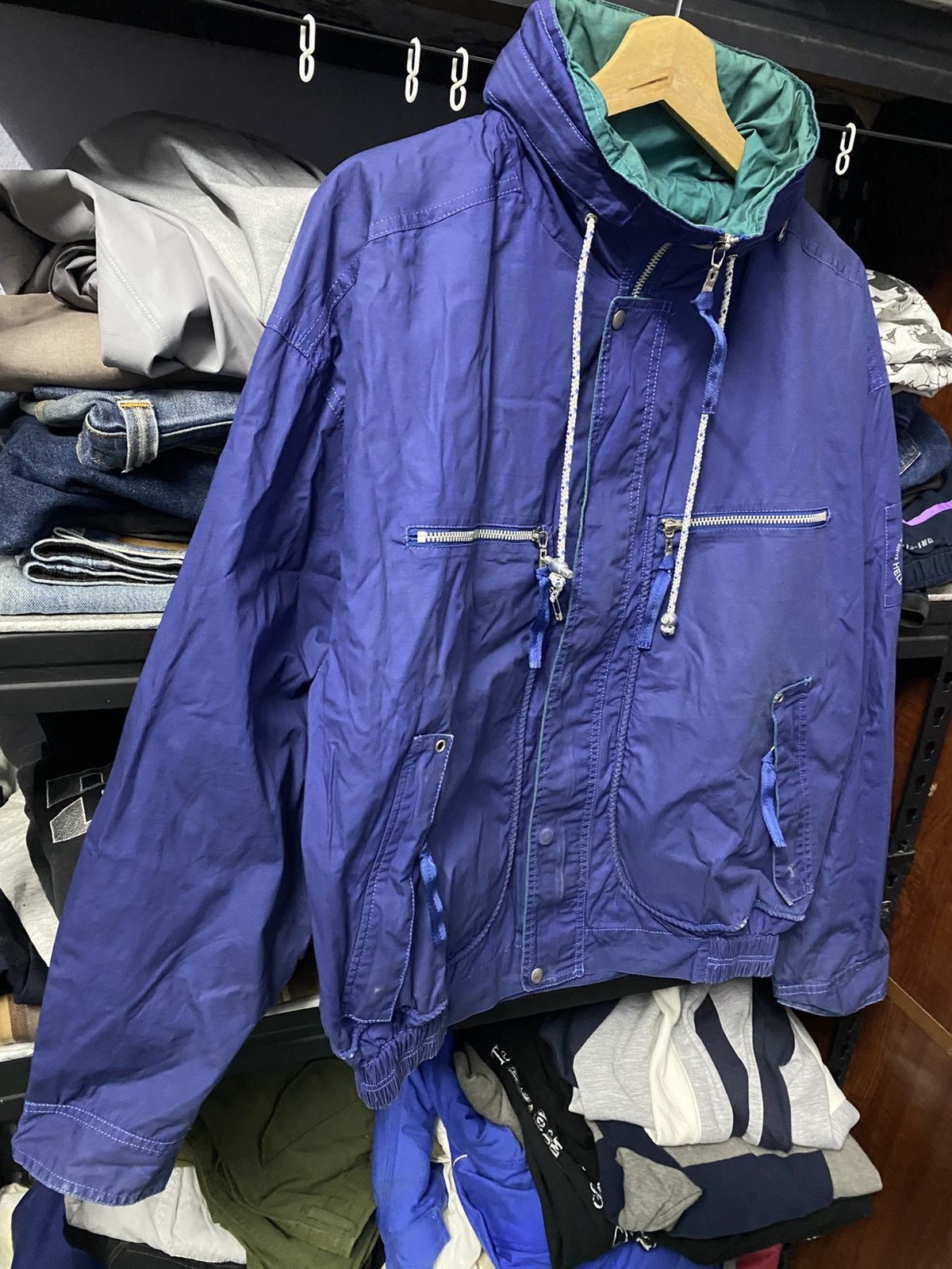 Helly Hansen Helly Hansen Casual Rain Jacket Hooded Mens Blue Navy Size US L / EU 52-54 / 3 - 3 Thumbnail
