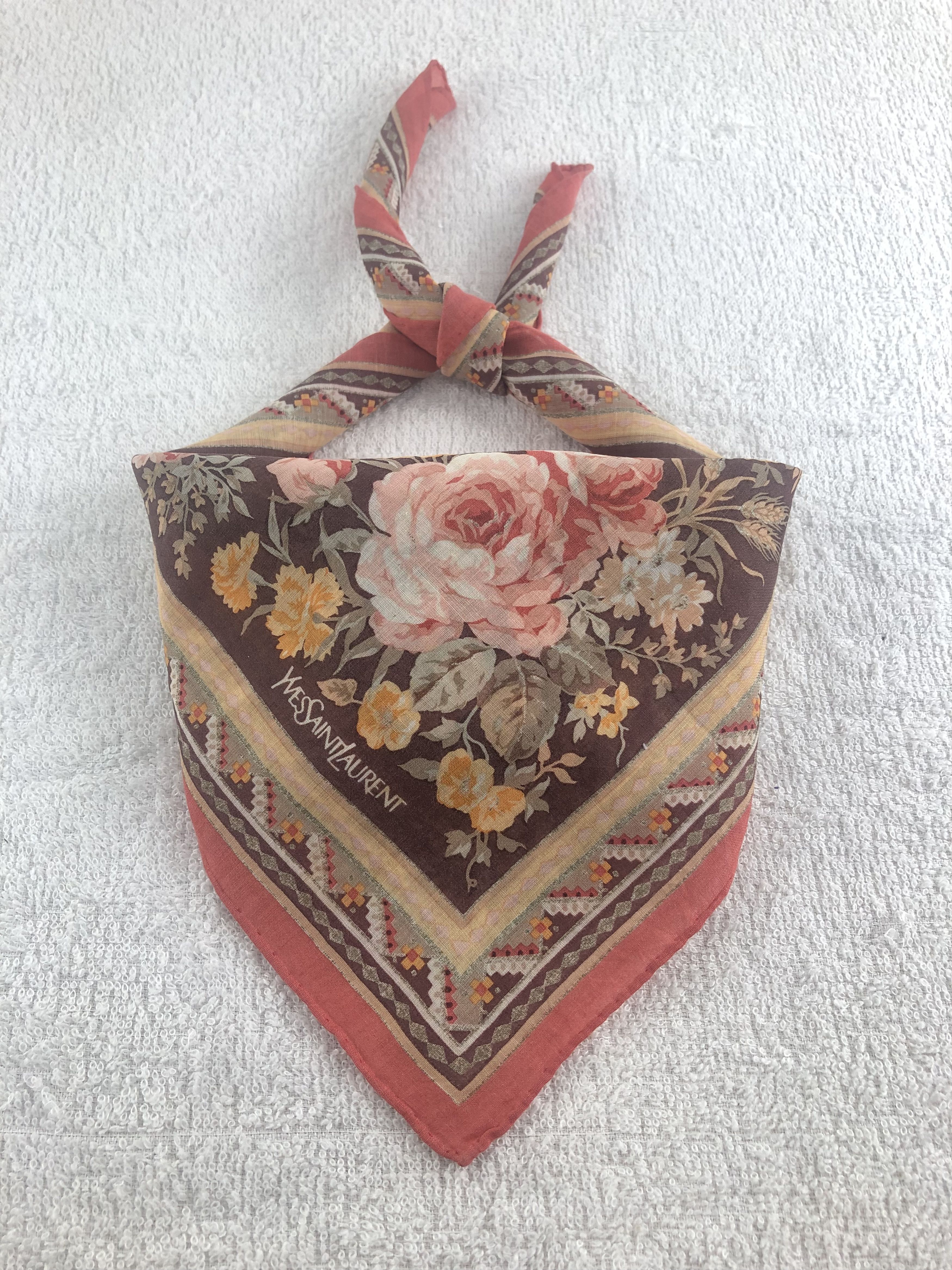 Yves Saint Laurent Yves Saint Laurent Handkerchief / Bandana / Neckerchief C260 Size ONE SIZE - 2 Thumbnail