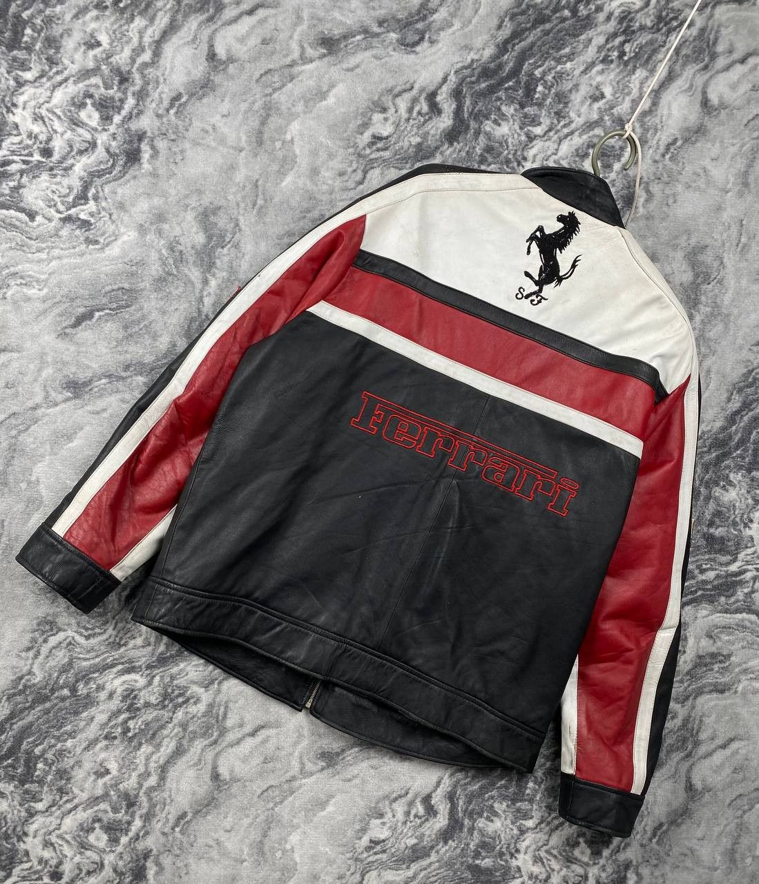 Ferrari Vintage Ferrari Racing Leather Jacket F1 Big Logo Men Size US XL / EU 56 / 4 - 2 Thumbnail
