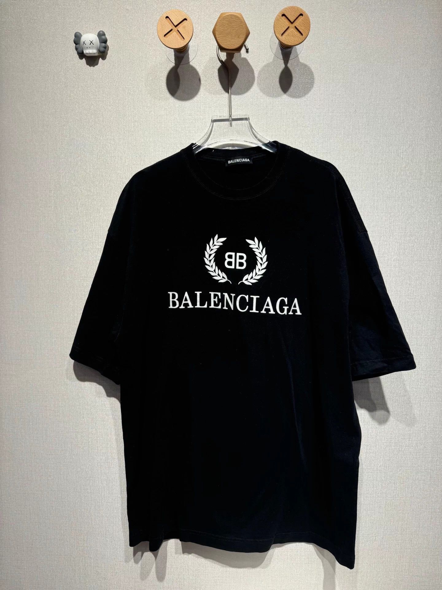 Balenciaga Balenciaga Women's Black Chest Wheat Print SS Tee XS Size US XS / EU 42 / 0 - 1 Thumbnail