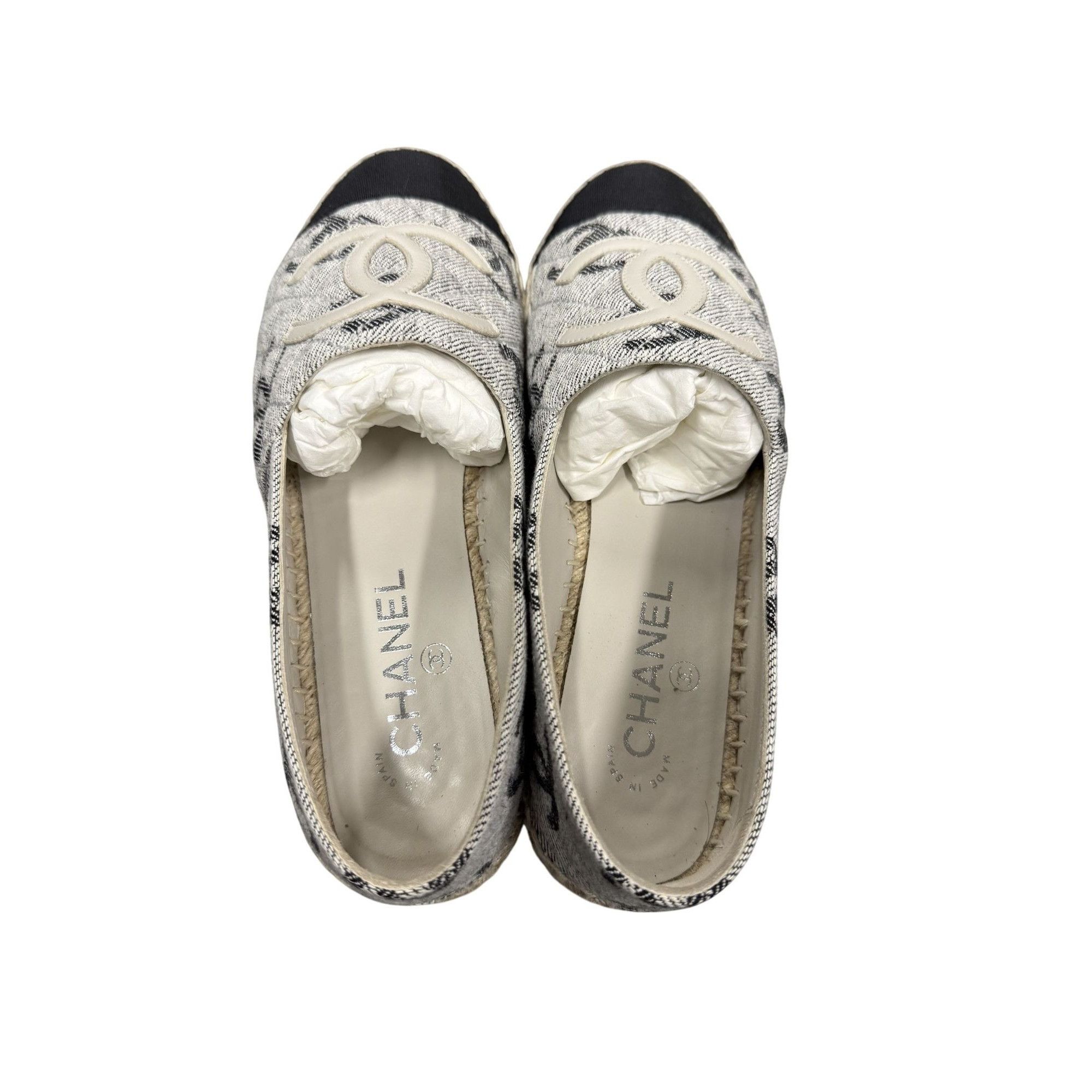 Chanel Chanel Espadrille Flats Canvas & Leather CC Logo Design Blac Size US 9 / IT 39 - 2 Thumbnail