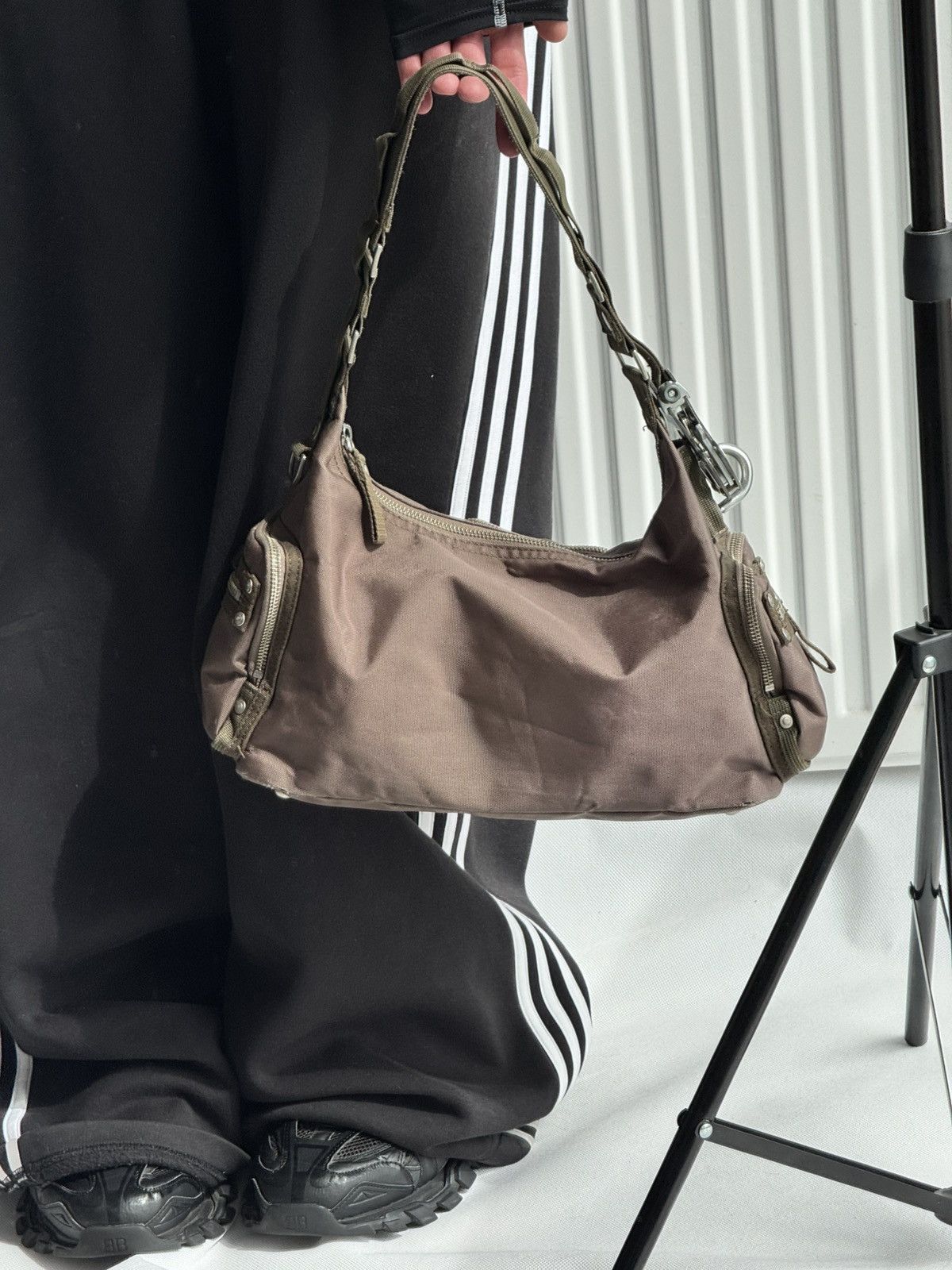 George Gina & Lucy × Japanese Brand Very Rare George Gina & lucy Y2k Alyx Bag Crossbody Handbag Size ONE SIZE - 5 Thumbnail