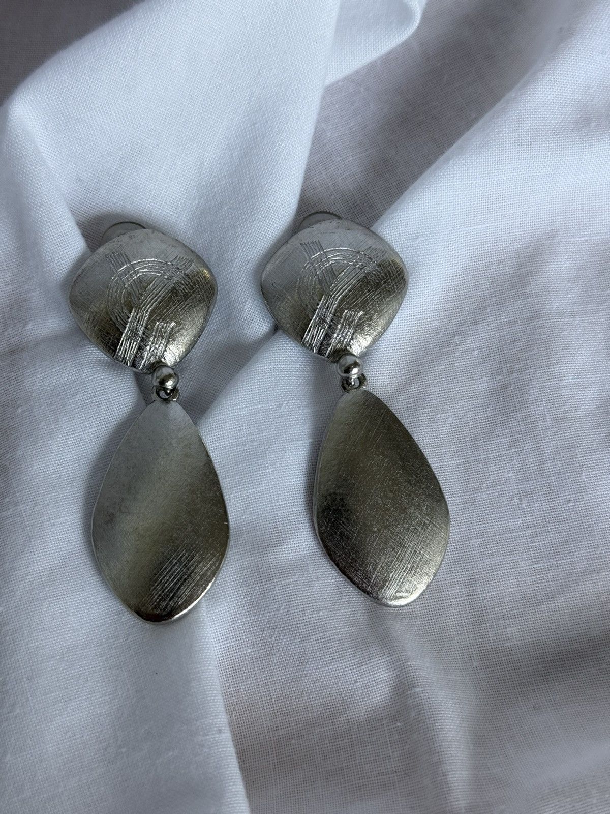 Yves Saint Laurent Yves Saint Laurent YSL Vintage Silver Tones Earrings Clips Size ONE SIZE - 2 Thumbnail