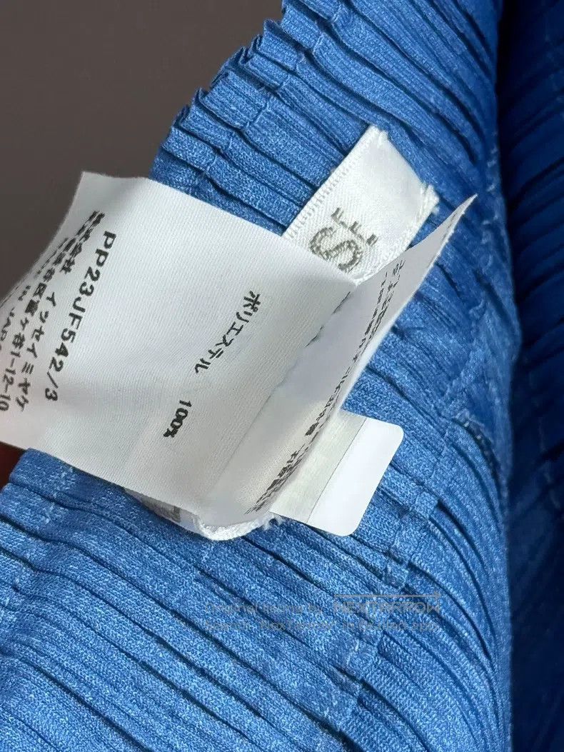 Issey Miyake Issey Miyake size:3 Elegant V-neck Long Top Size 22" - 4 Thumbnail