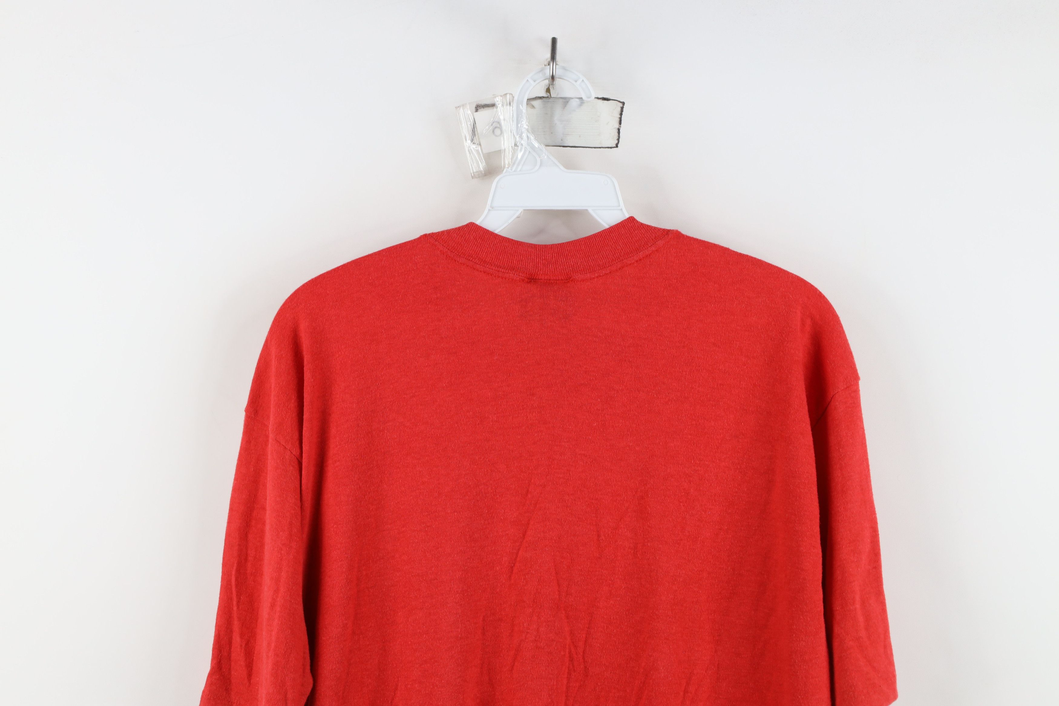 Vintage Vintage 70s 80s Hersheys Twizzlers Licorice T-Shirt Red USA Size XL / US 12-14 / IT 48-50 - 13 Thumbnail