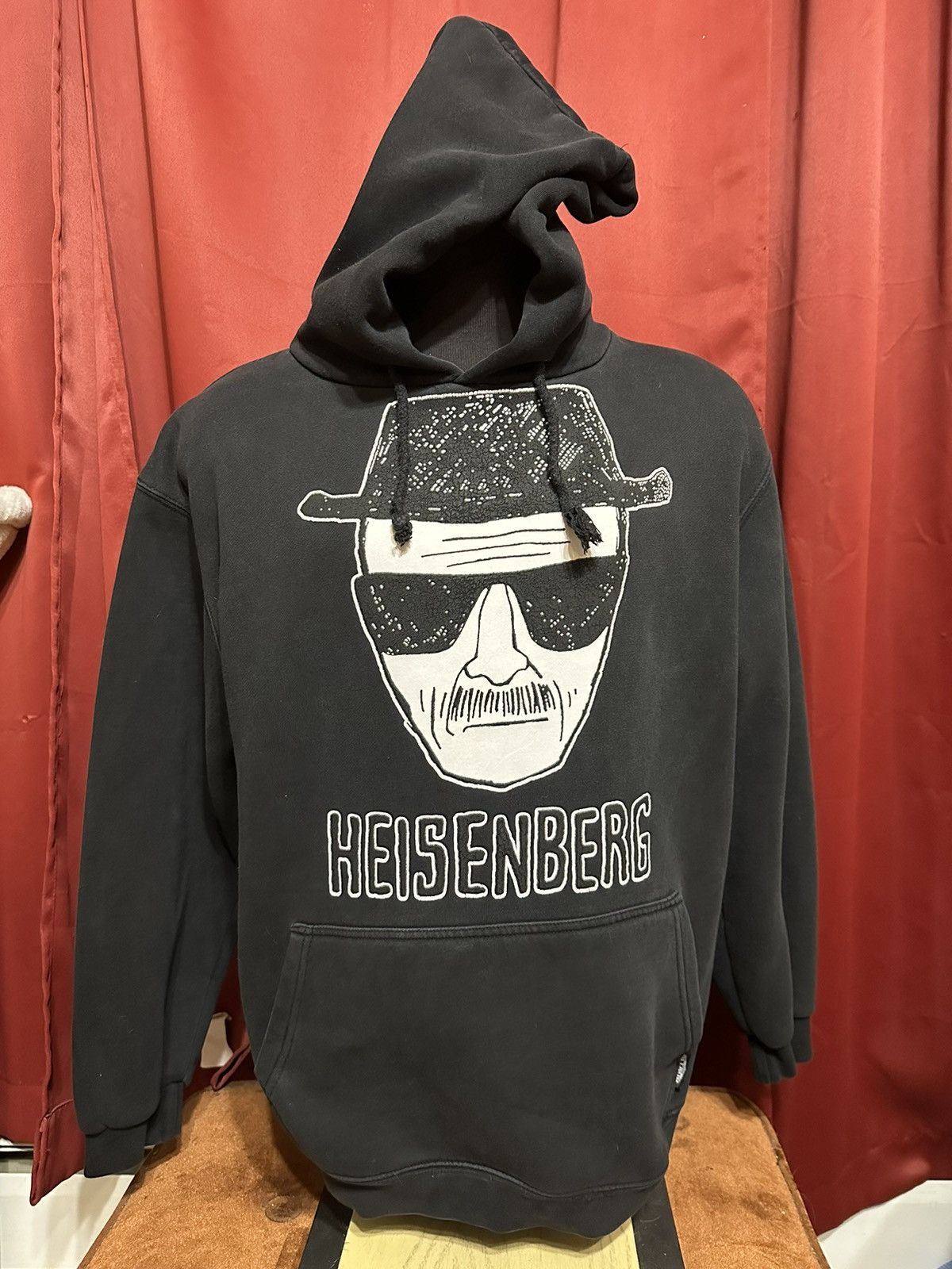 Other Breaking Bad Heisenberg Hoodie Y2K HBO TV Show Grail Size US L / EU 52-54 / 3 - 1 Thumbnail