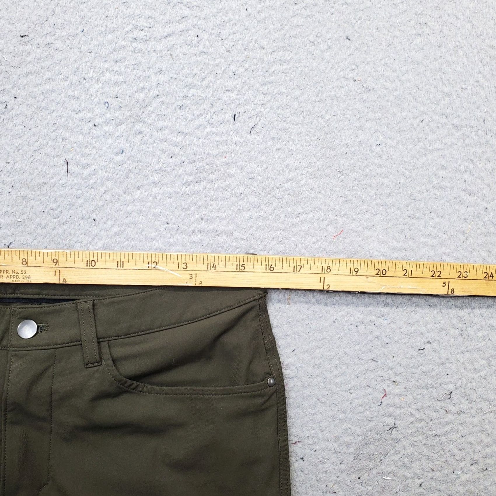 Lululemon Lululemon Mens 31 Green Stretch ABC Pants Flat Front Straight Leg Size US 31 - 6 Thumbnail