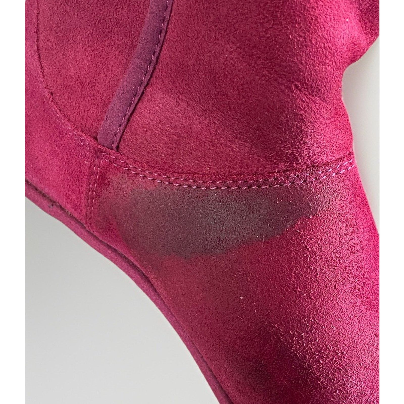 Ugg UGG Kristin Suede Shearling 1012497 WINE Wedge Boot Flawed Size US 6 / IT 36 - 3 Thumbnail