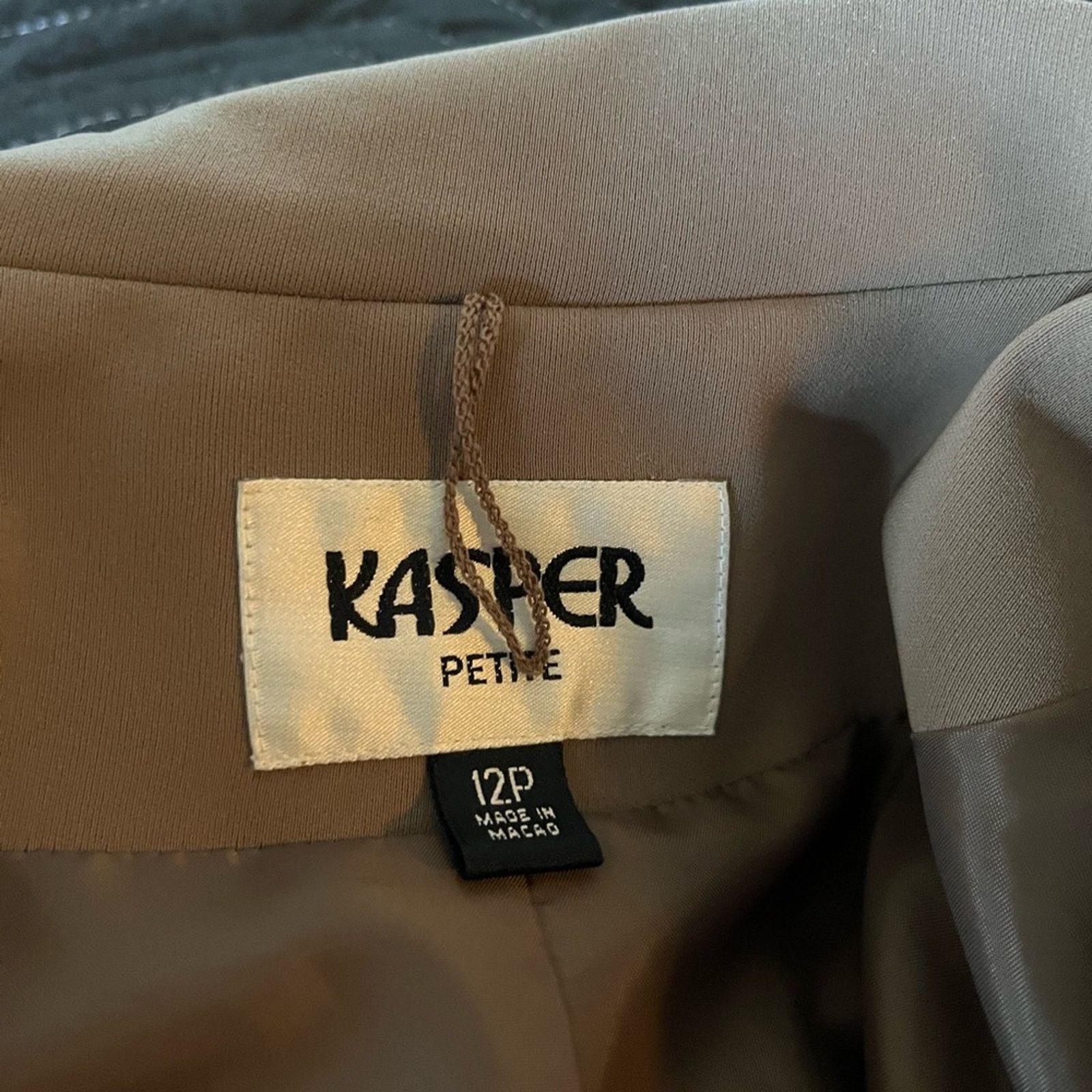 Other Kasper Blazer Size 12P Size XL / US 12-14 / IT 48-50 - 2 Thumbnail