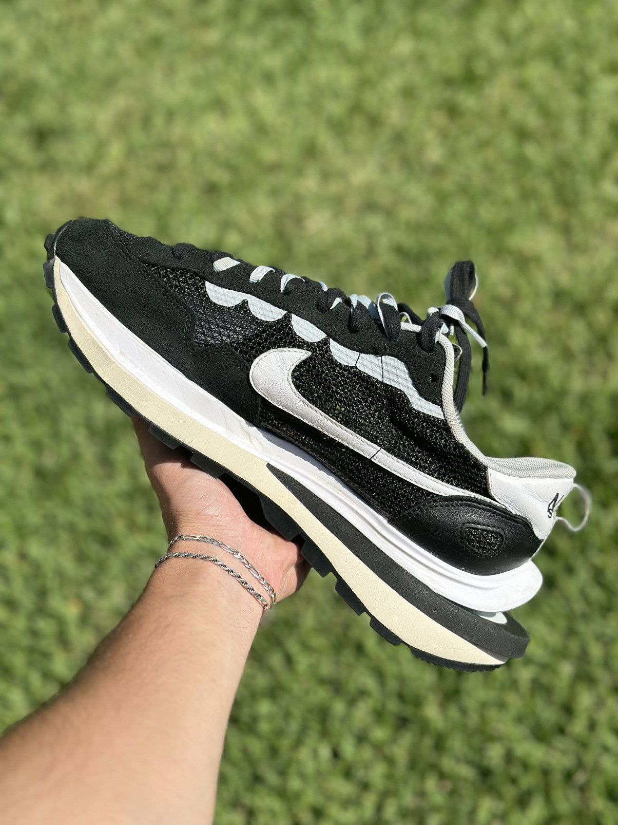 Nike × Sacai × Streetwear Nike Vaporwaffle Sacai Black/White Nike × Sacai × Streetwear Nike Vaporwaffle Sacai Black/White