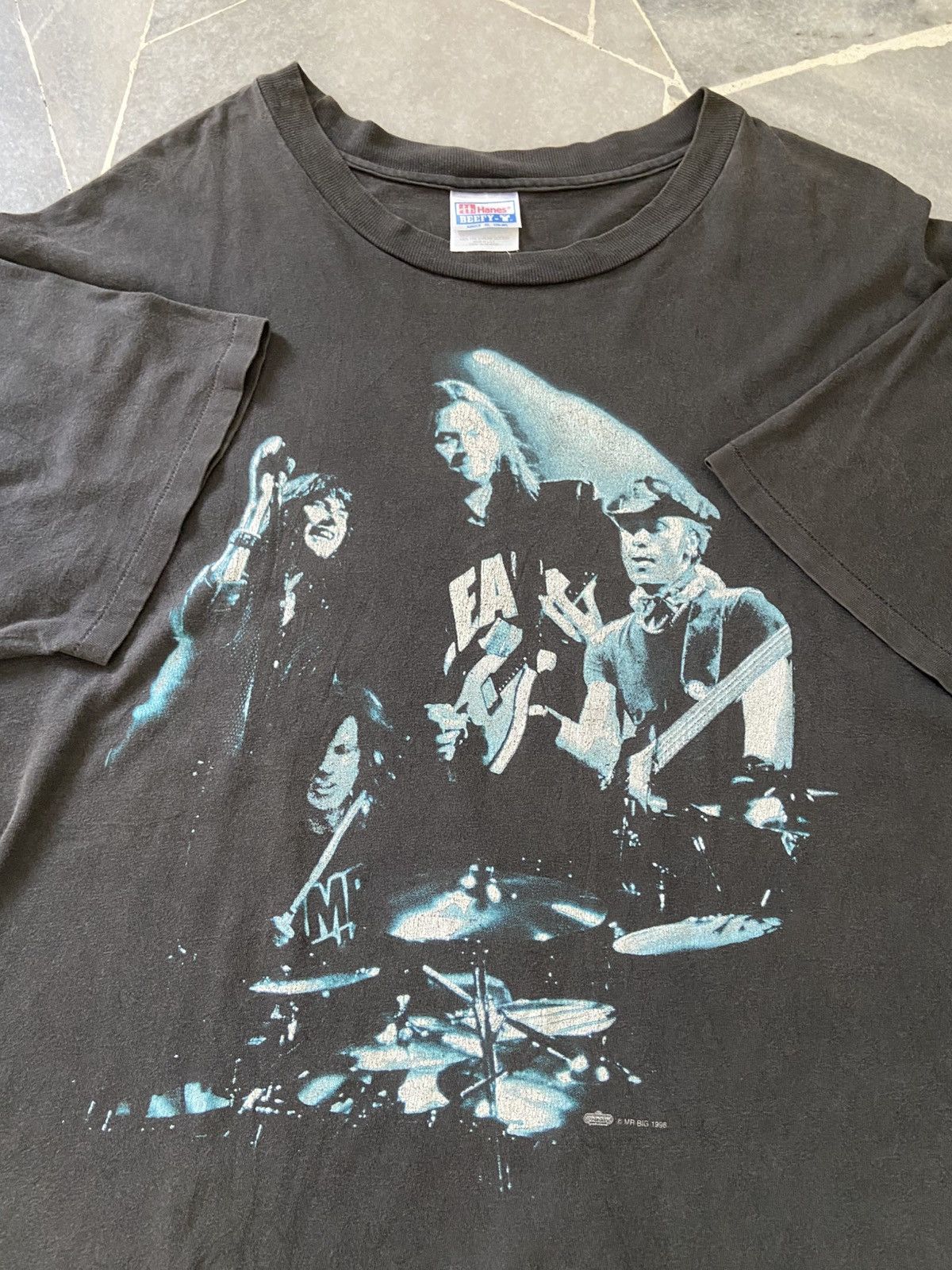 Band Tees Vintage 1996 MR BIG Tour Tee Size US XL / EU 56 / 4 - 8 Thumbnail
