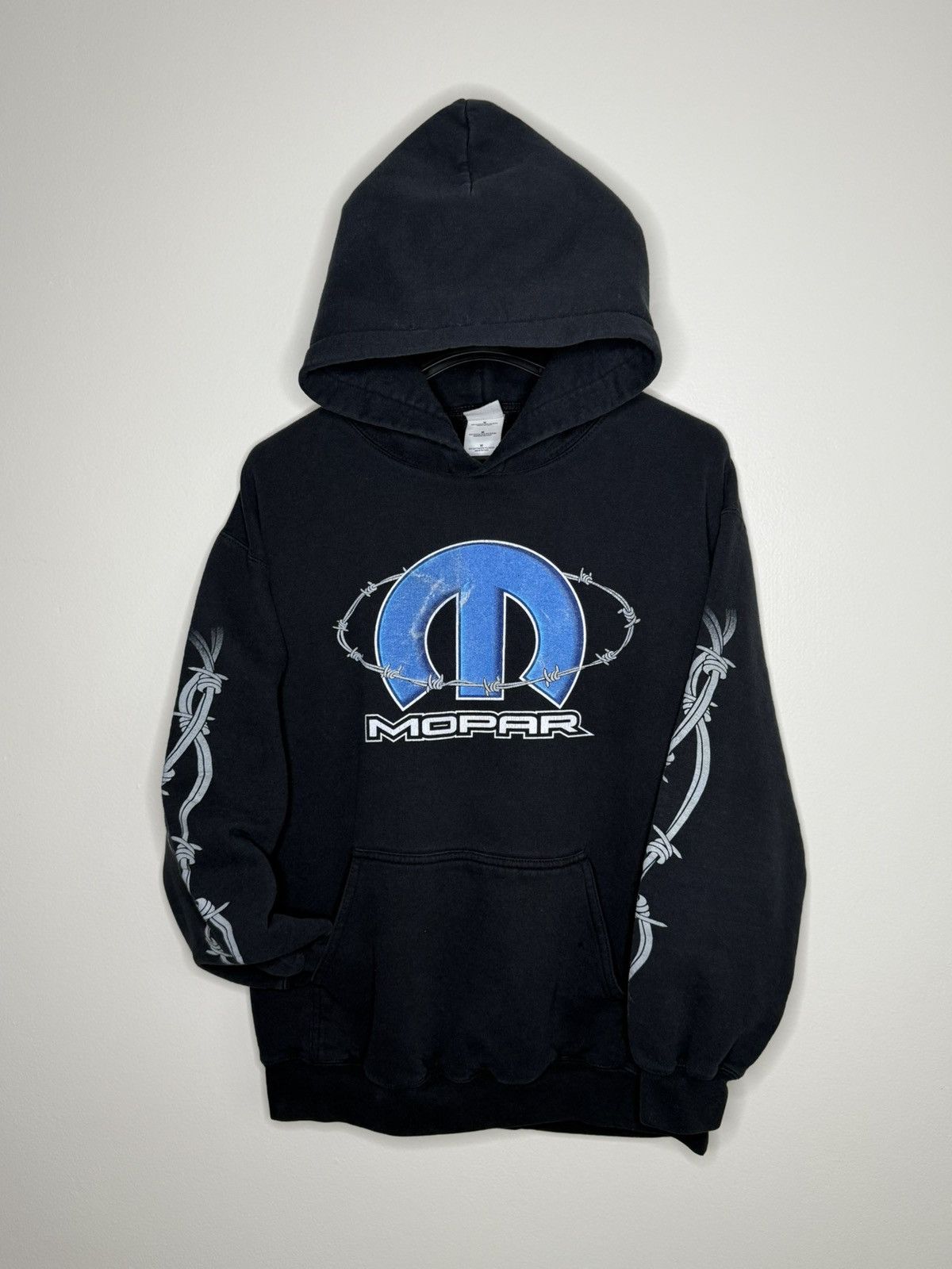 Gildan Vintage 00s Mopar Hoodie Black Graphic Logo Size M Size US M / EU 48-50 / 2 - 1 Thumbnail