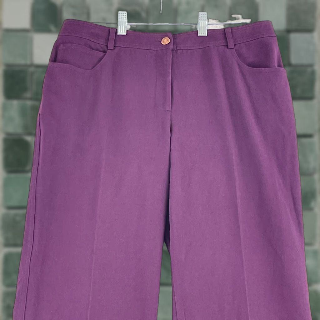 St. John St. John Purple Pleated Straight Leg Pants Womens Size 10 High Rise Casual Dress Pant Size 32" / US 10 / IT 46 - 1 Thumbnail