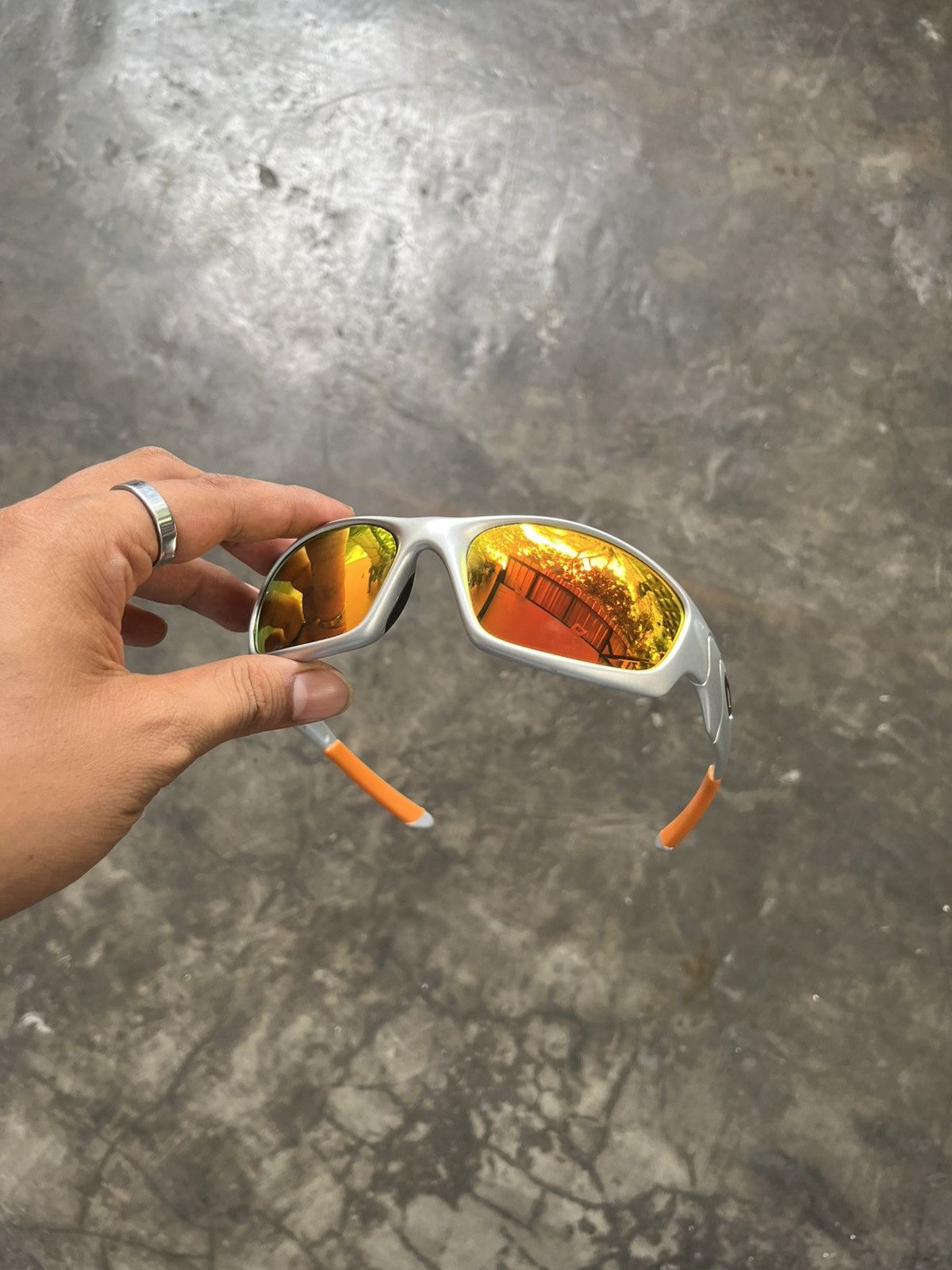 Oakley Oakley Straight Jacket 2.0 FMJ Fire Size ONE SIZE - 1 Thumbnail