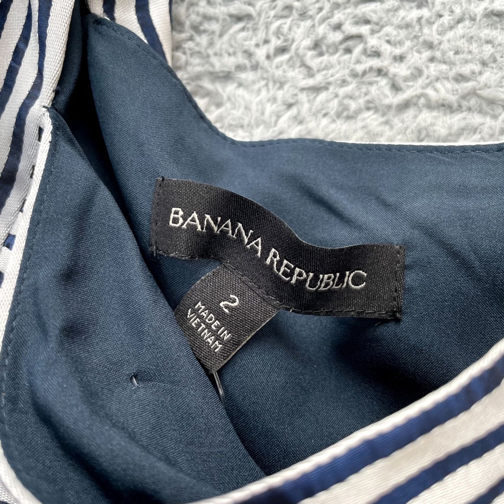 Banana Republic VINTAGE Banana Republic Top Blouse Women Gray Striped One Shoulder Lined Peplum Sleeveless 2 2 Size XS / US 0-2 / IT 36-38 - 5 Thumbnail