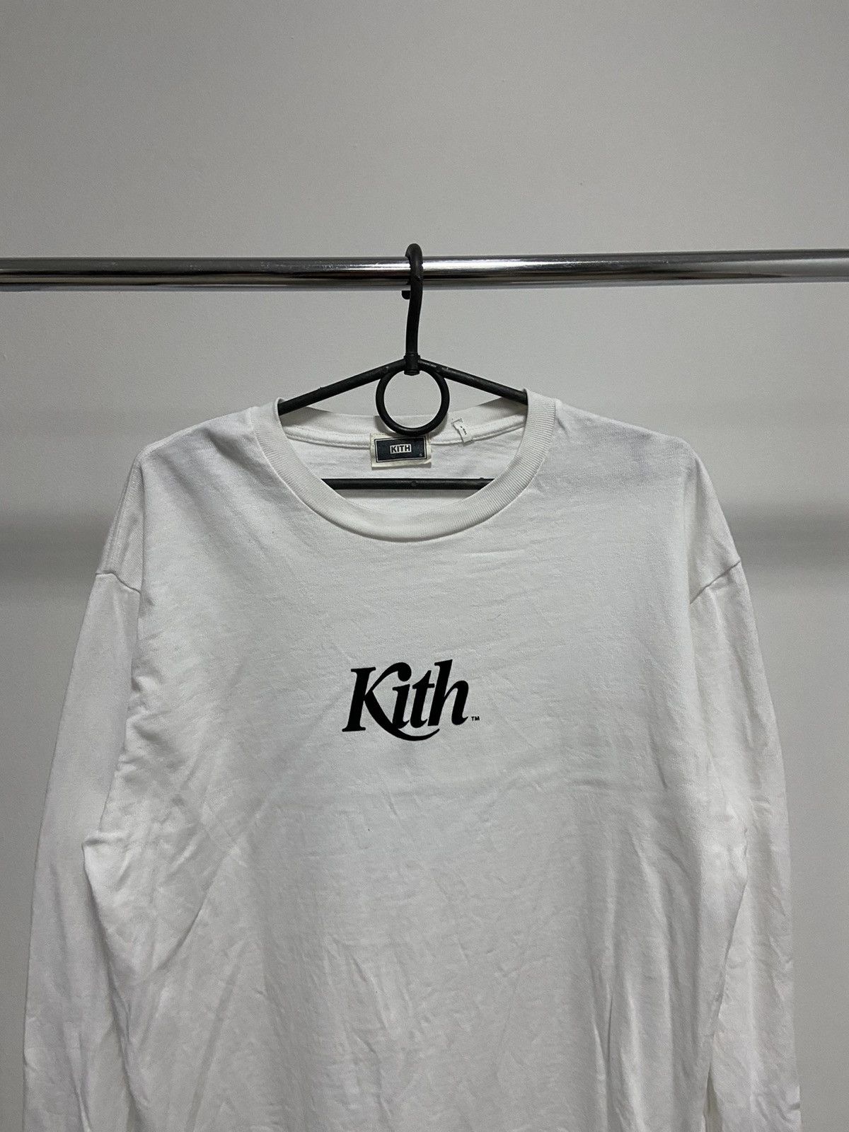 Kith Kith Longsleeve Vintage center big Logo Size US S / EU 44-46 / 1 - 2 Thumbnail