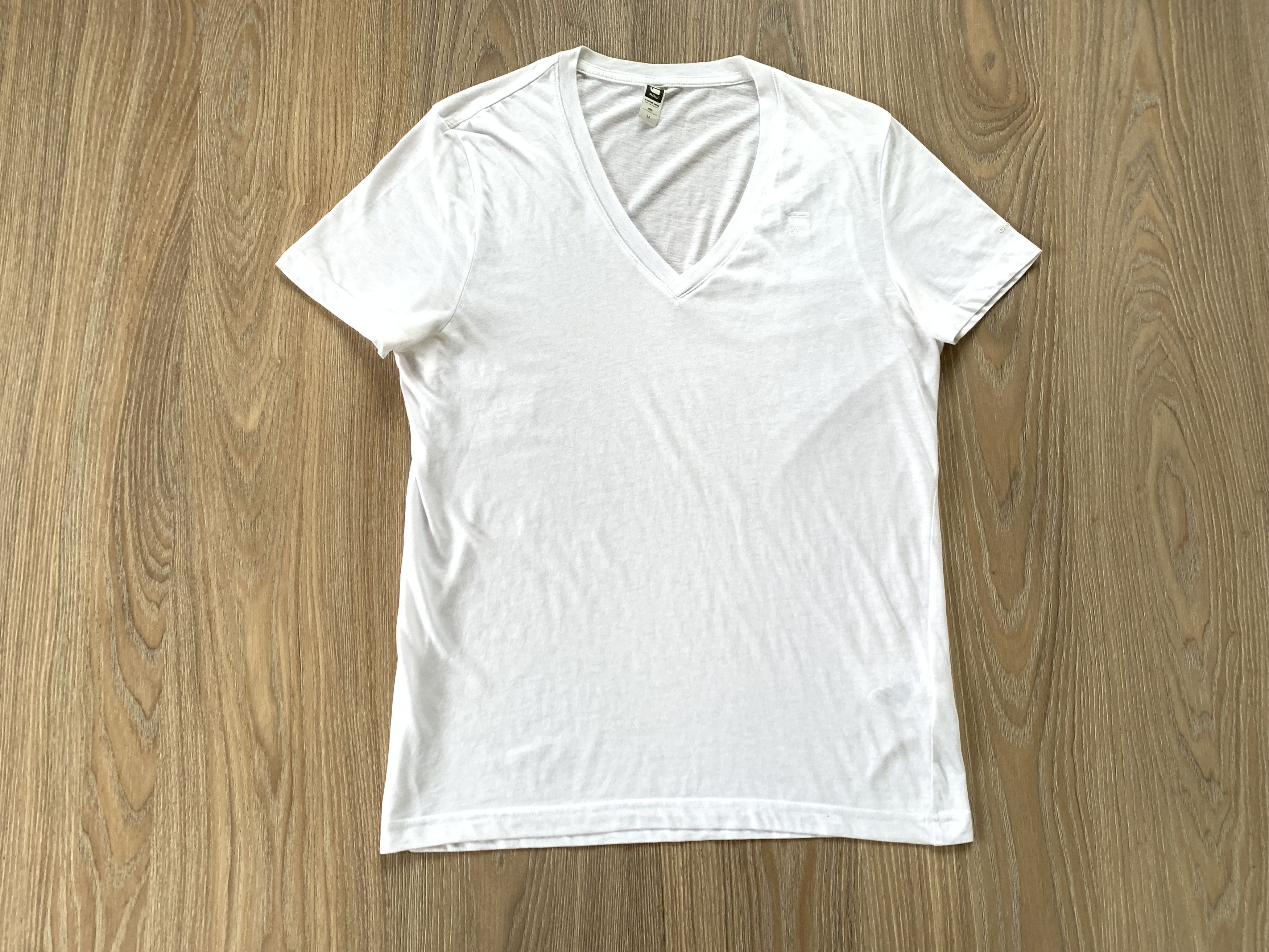 G-Star G-Star Raw White Basic V Neck T Shirt Size M / US 6-8 / IT 42-44 - 2 Thumbnail