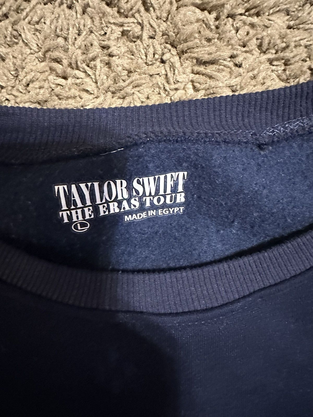 Nike × Vintage Vintage Unisex Taylor Swift The Eras sweater 2023 size large Size L / US 10 / IT 46 - 3 Thumbnail