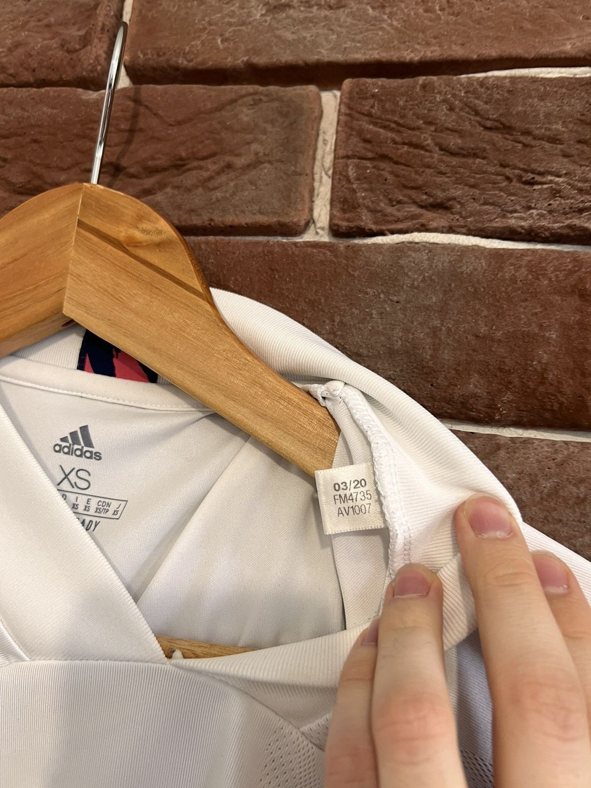 Other Adidas Real Madrid 2021/22 Football Jersey XS Hype Soccer Size US XS / EU 42 / 0 - 7 Thumbnail