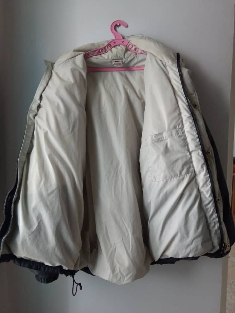 Nike 90s Vintage Nike Big Logo Down Puffer Jacket Size US XL / EU 56 / 4 - 4 Thumbnail