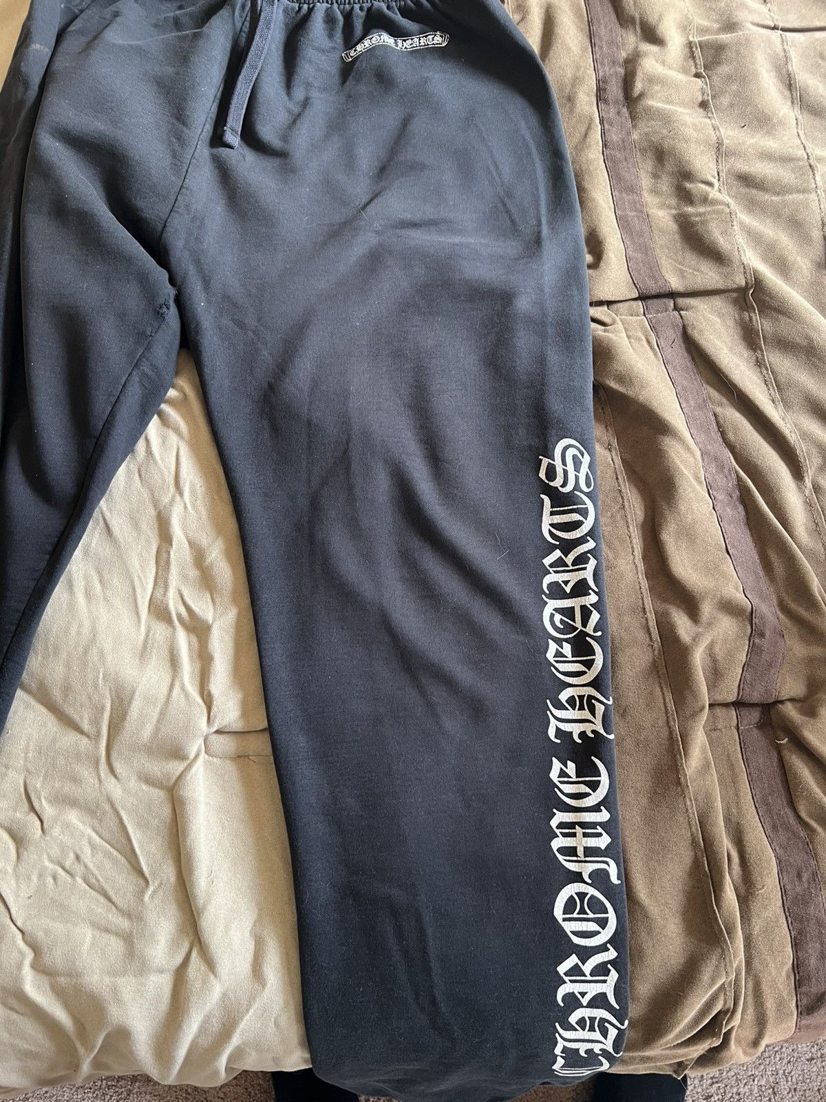 Chrome Hearts Chrome Hearts logo SweatPants Black Size US 34 / EU 50 - 1 Thumbnail