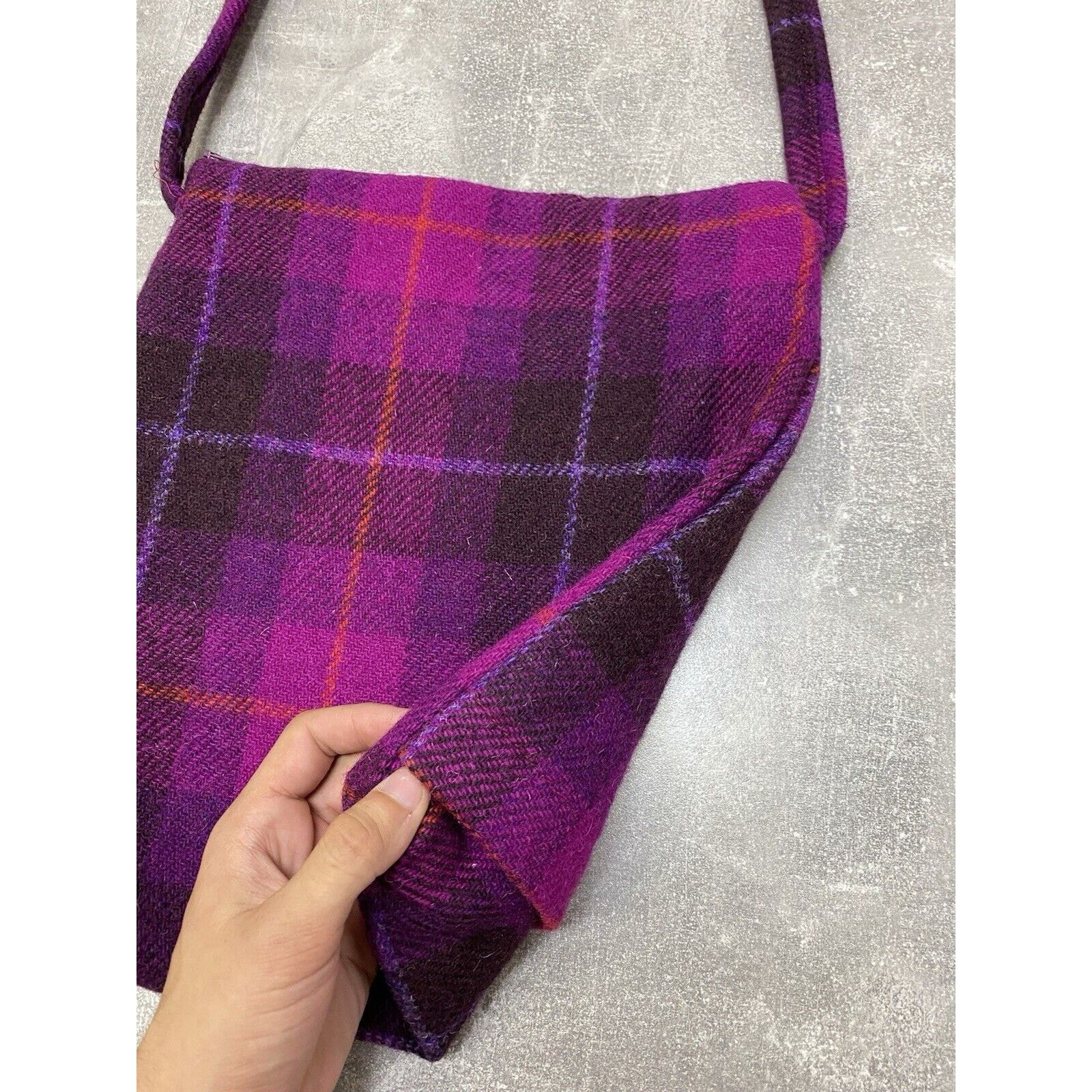 Harris Tweed × Vintage Harris Tweed Avant Garde Wool Vintage Pink Shoulders Bag Size ONE SIZE - 13 Thumbnail
