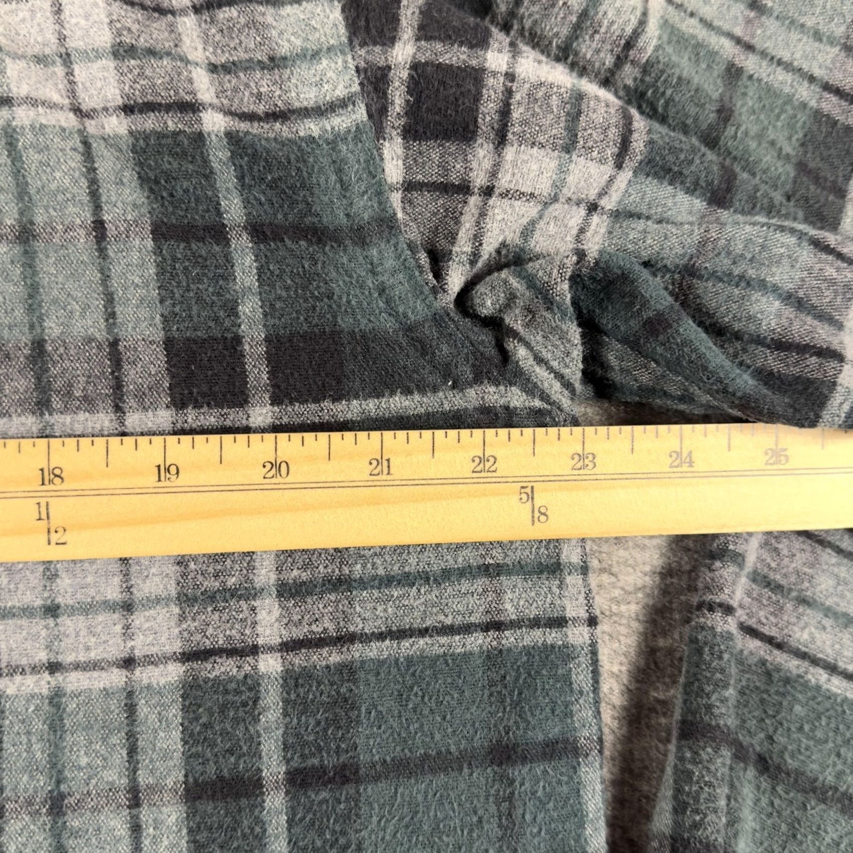 Vintage L.L.Bean Shirt Mens Medium Green Plaid Long Sleeve Flannel Button Up Size US M / EU 48-50 / 2 - 6 Thumbnail