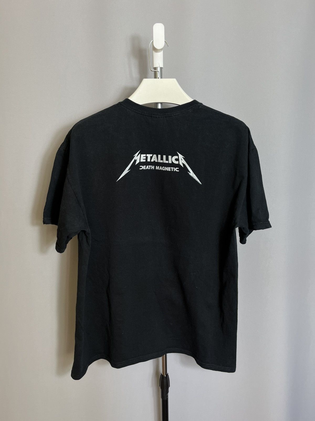 Gildan Vintage Metallica Band T-Shirt Death Magnetic 2008 Mens Size US L / EU 52-54 / 3 - 5 Thumbnail