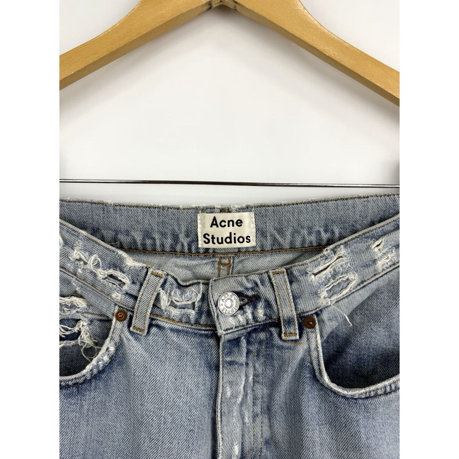 Acne Studios Acne Studios Width Flare Jeans Lita Indigo Fray Flared Jeans - 27/32 - Blue - Women John/Adult Regular Size 27/32 Size 27" / US 4 / IT 40 - 7 Thumbnail