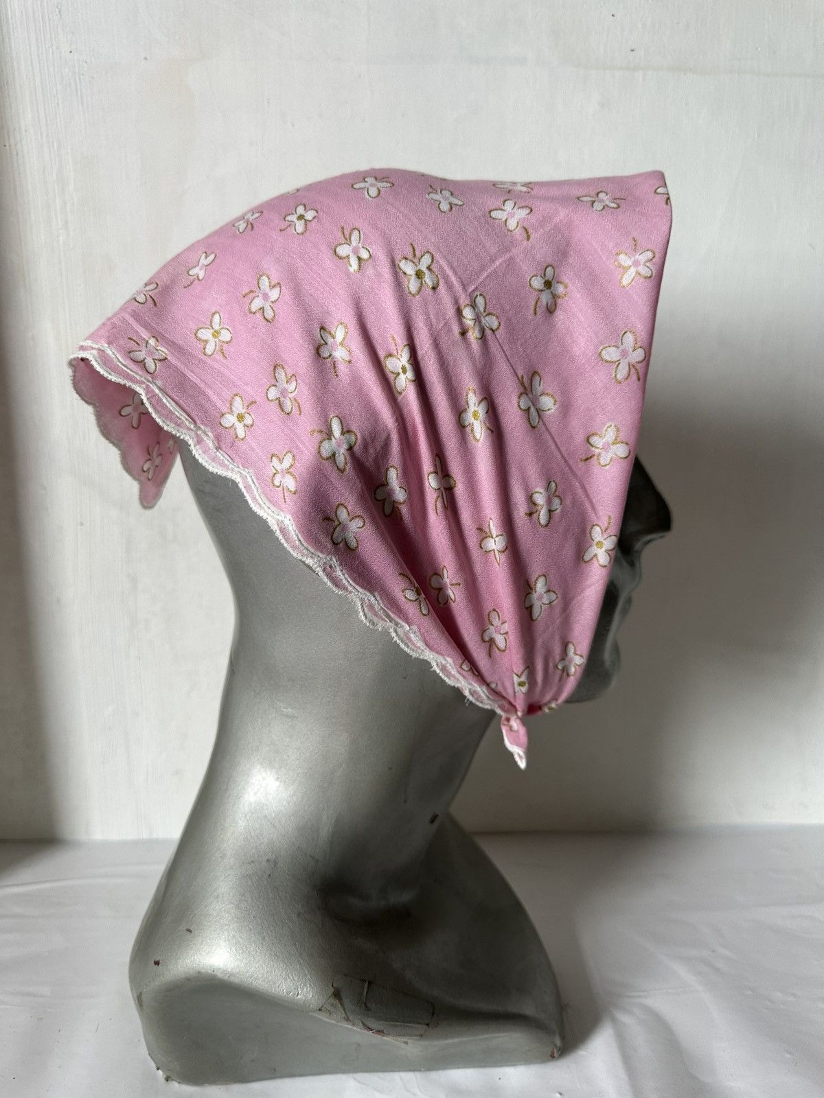 Vintage Vintage Courreges Handkerchief/ Neckerchief/ Bandana Size ONE SIZE - 9 Thumbnail