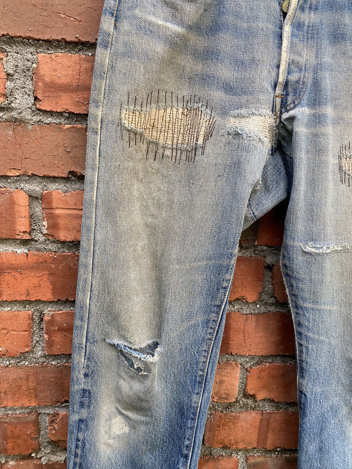 Levi's × Levi's Vintage Clothing × Vintage size 32x29 vintage levi's redline 80s distressed condition Size US 32 / EU 48 - 5 Thumbnail