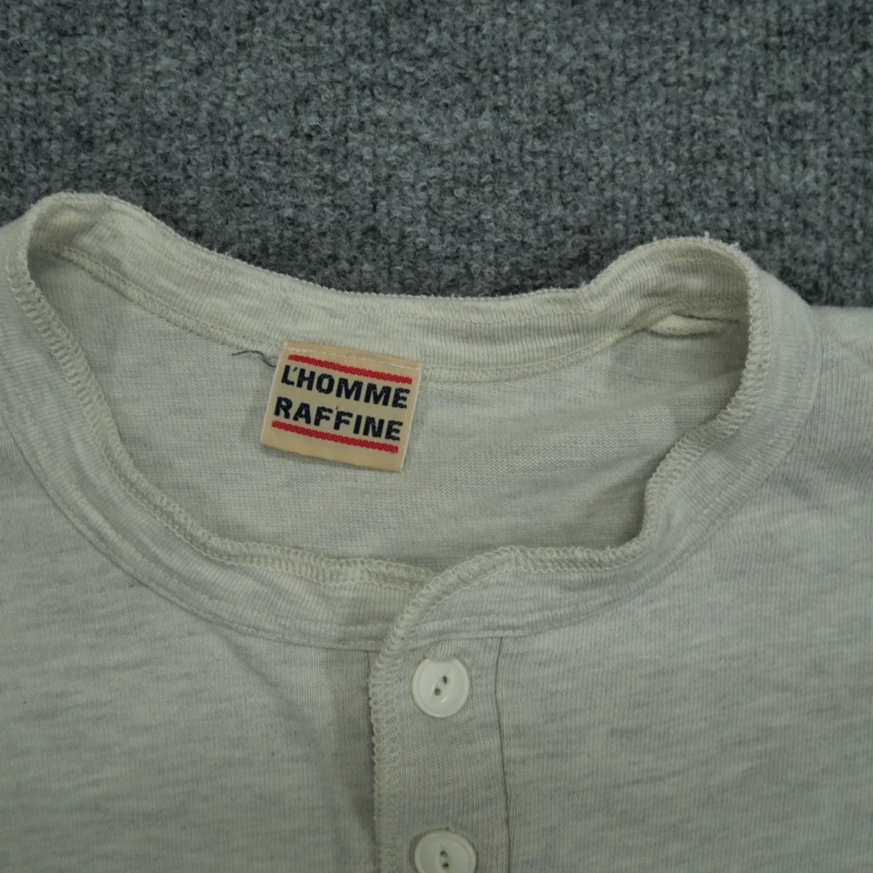 Vintage VINTAGE L'Homme Raffine Shirt Mens Large Grey Henley Long Sleeve 90s Disney Cotton T-Shirt Mens Size US L / EU 52-54 / 3 - 3 Thumbnail