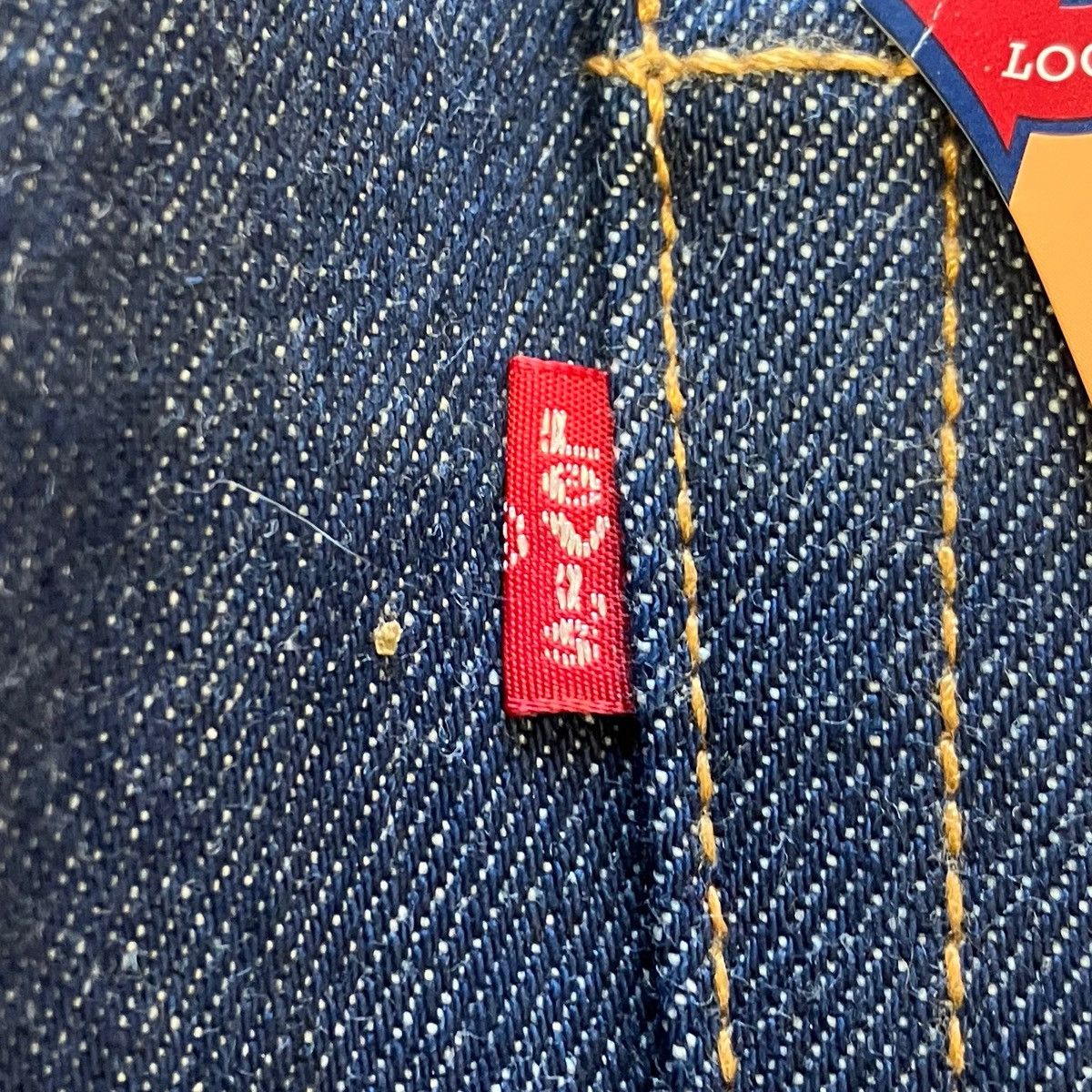 Vintage Vintage Deadstock Levi's 501XX Jeans Size US 33 - 3 Thumbnail