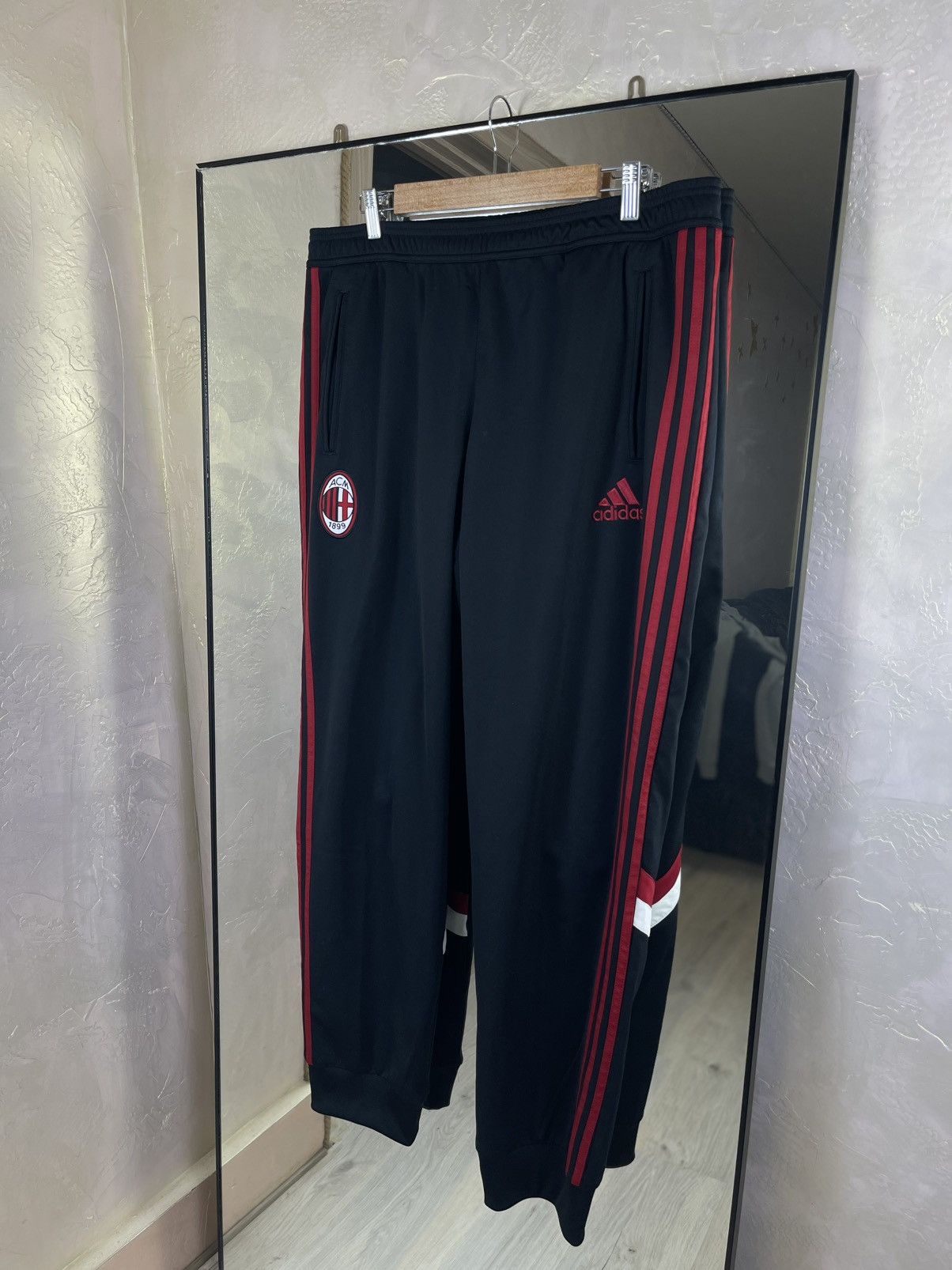 Adidas Adidas AC Milan 2014/15 Training Track Pants Rossoneri Size US 34 / EU 50 - 1 Thumbnail