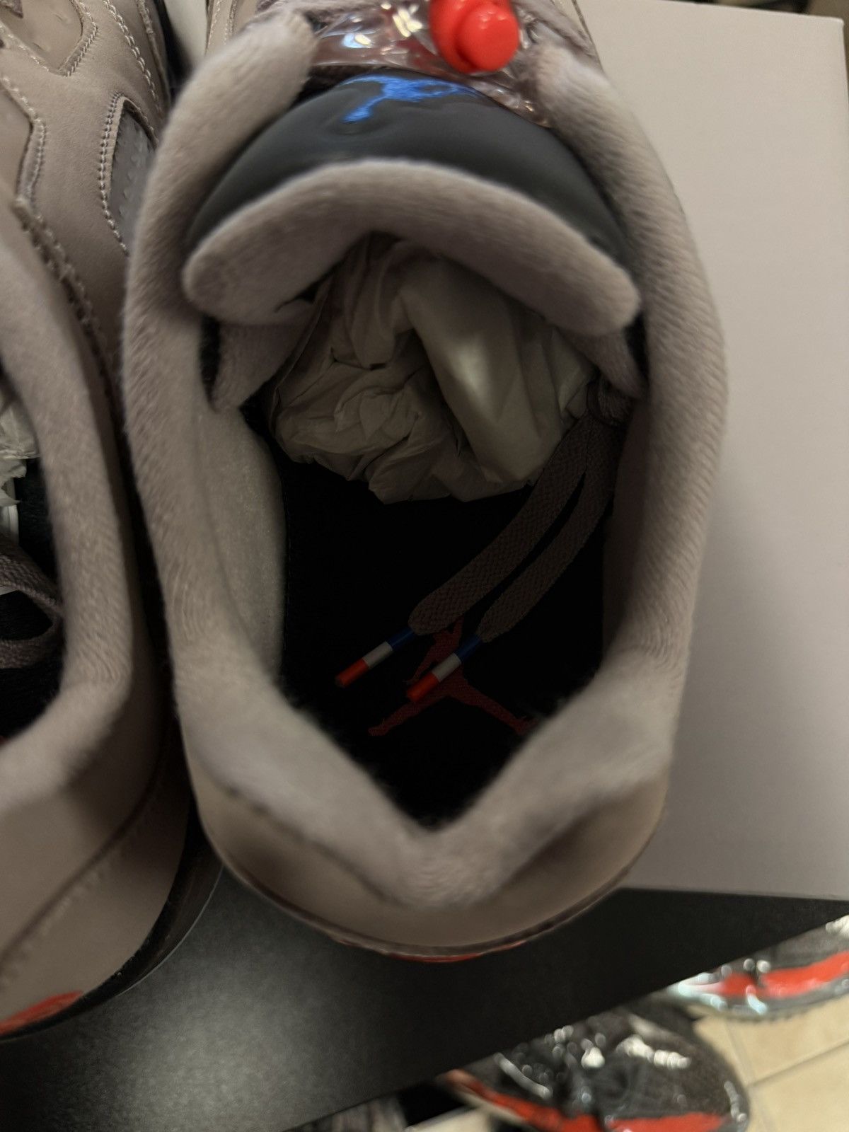 Jordan Brand × Nike Jordan 5 Low Top PSG Size 13 Brand New (DX6325-204) Size US 13 / EU 46 - 14 Thumbnail