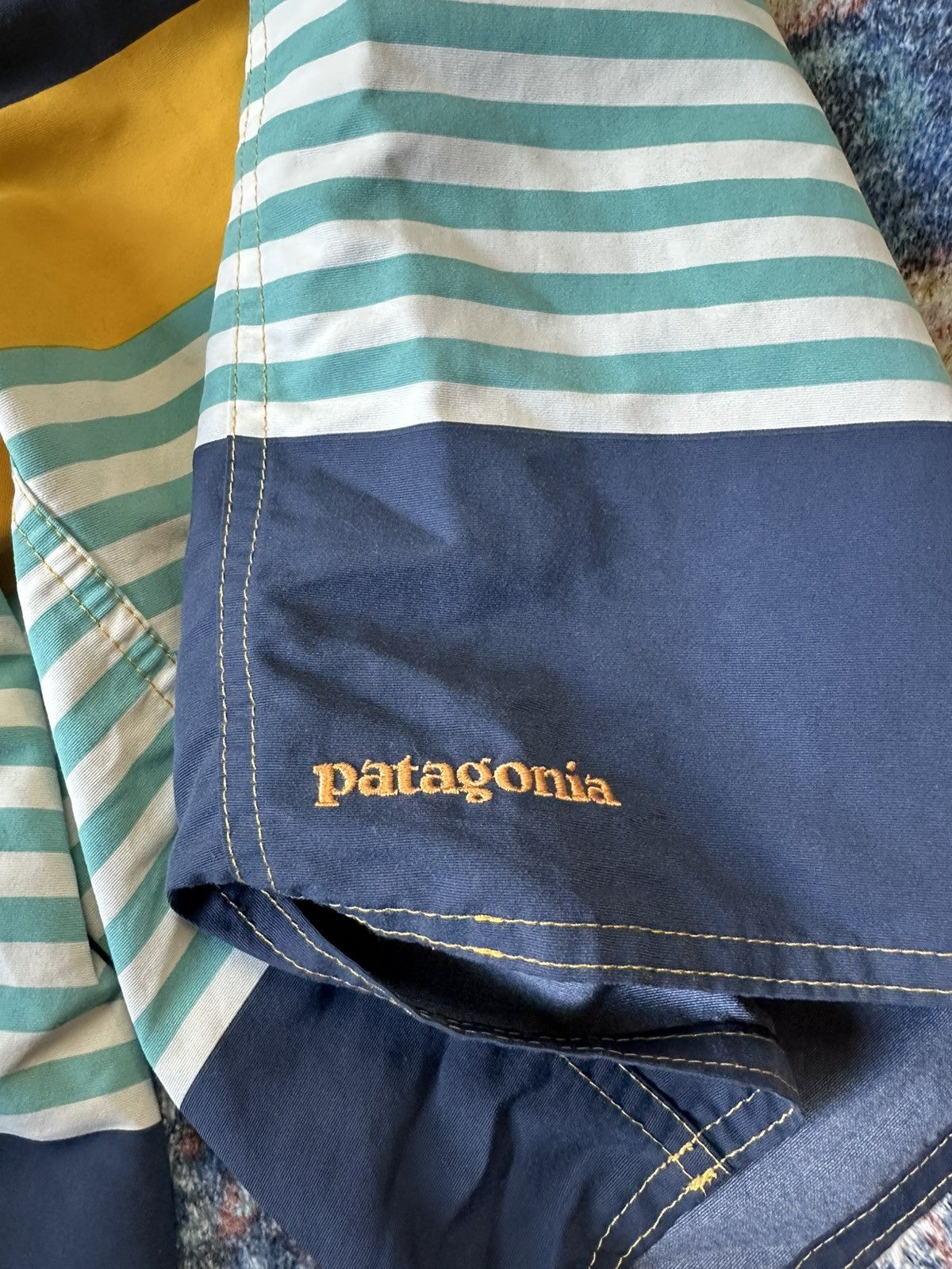 Patagonia Patagonia Colour Blocked Board Shorts Size 29 Size US 28 / EU 44 - 5 Thumbnail