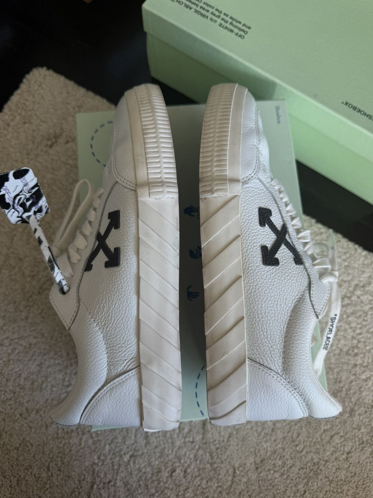 Off-White Off-White Low Vulcanized Leather Sneakers in White Size US 7.5 / EU 40-41 - 7 Thumbnail
