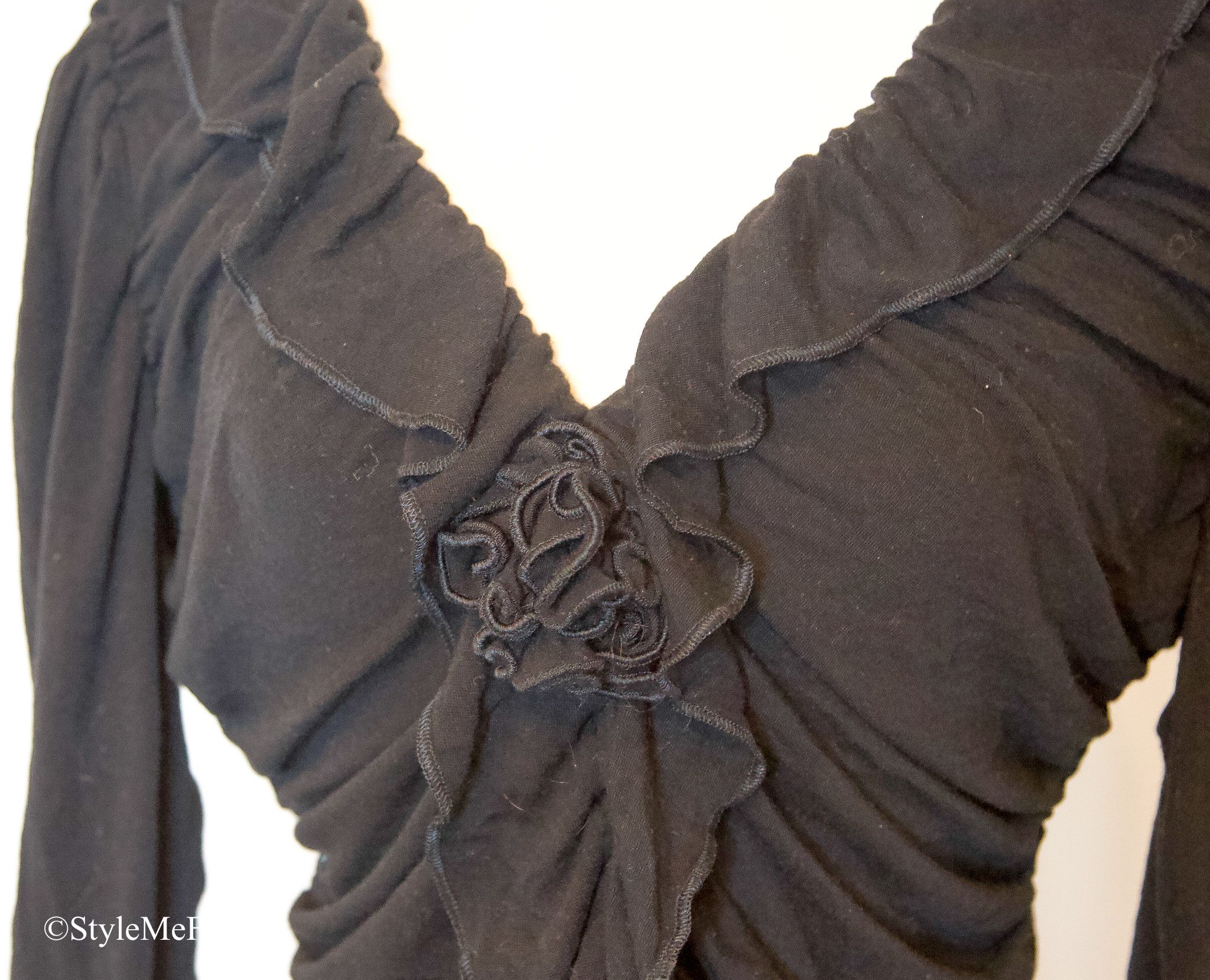 Unknown London Tatch "Marge" Jersey Blouse with Floral Accent Size L / US 10 / IT 46 - 5 Thumbnail