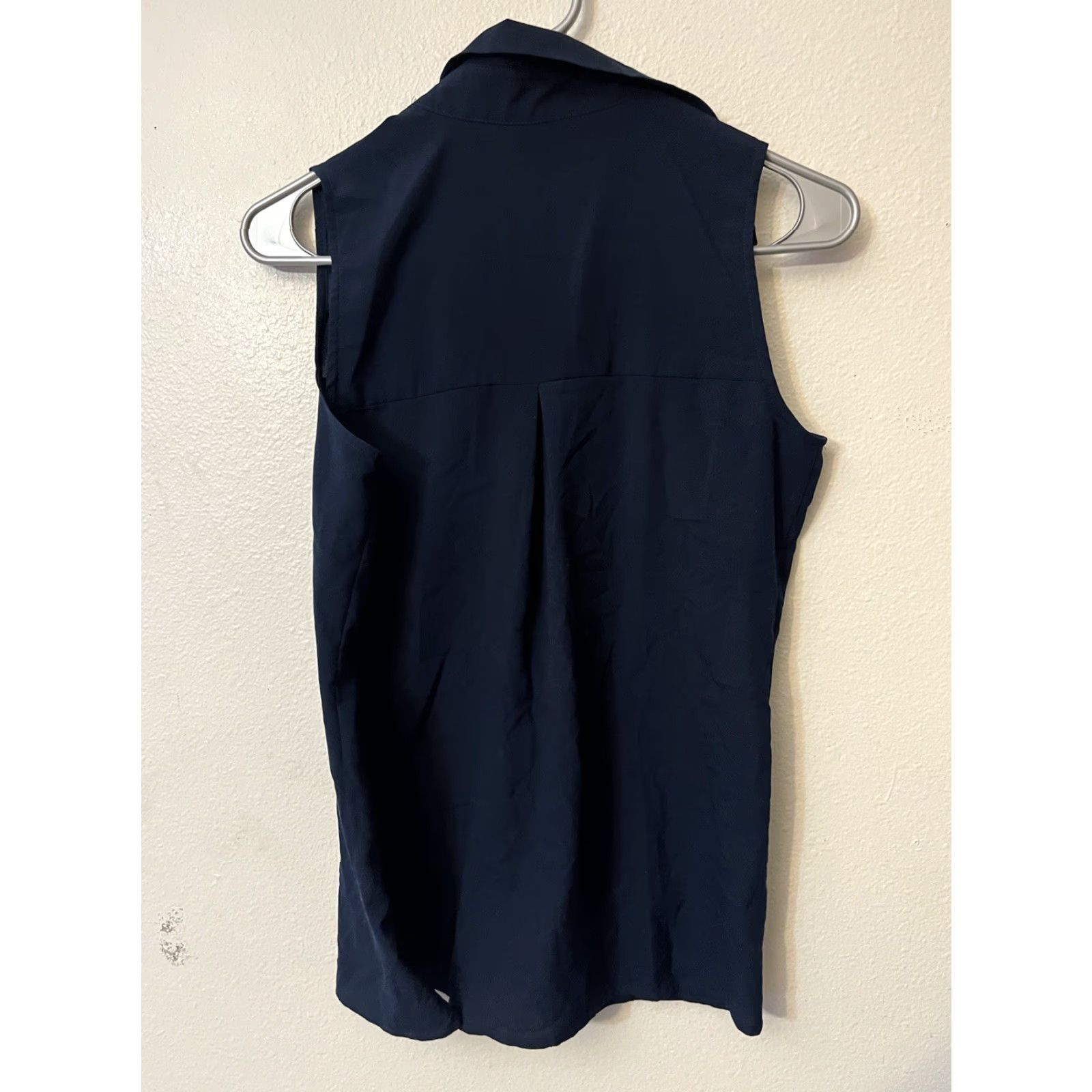 Vintage Ann Taylor Classic Navy Blue Button Down Sleeveless Blouse Petite PXS Womens Fashion Basic Size XS / US 0-2 / IT 36-38 - 3 Thumbnail