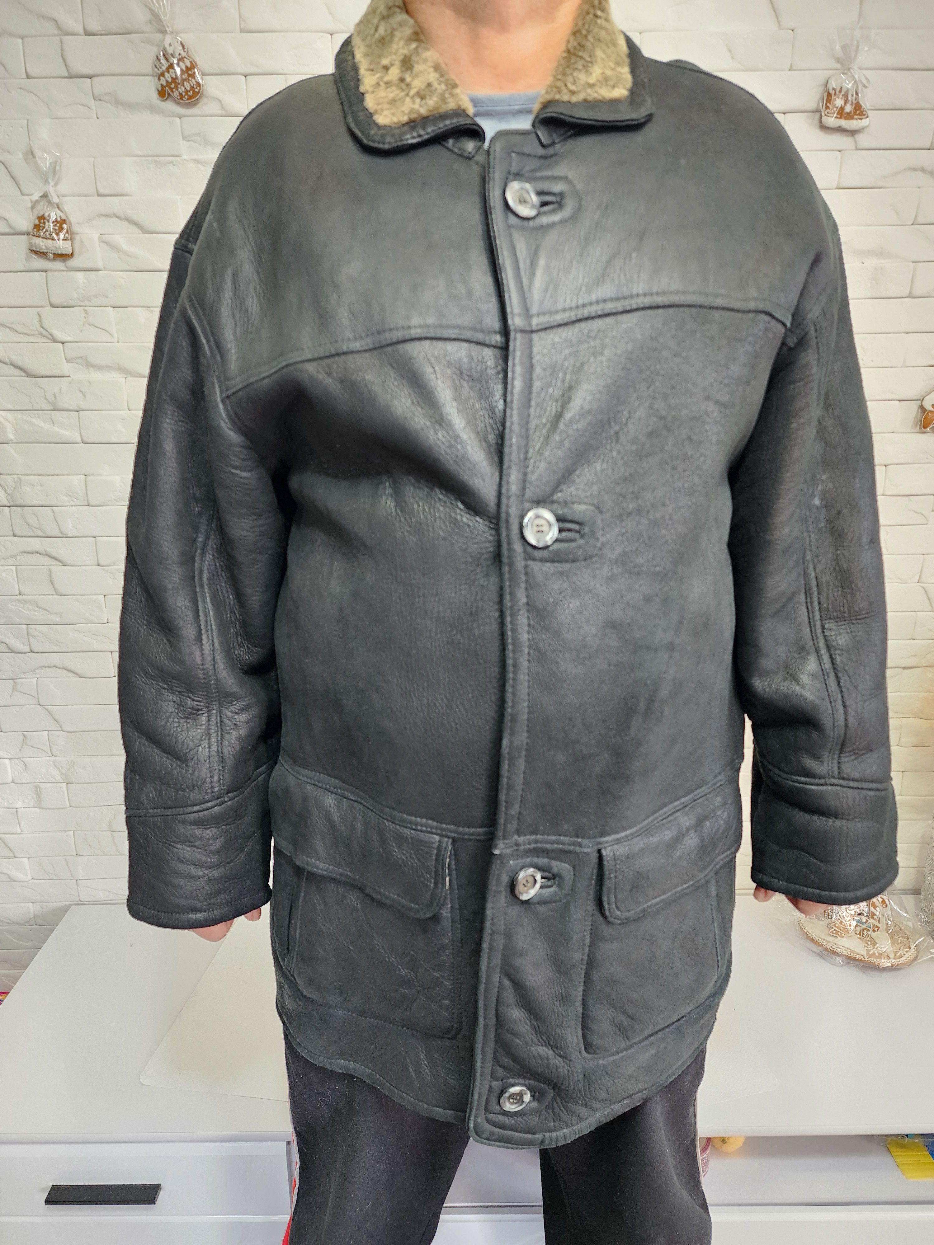 Furla Men's Black Sheepskin Coat: Genuine Fur, Button Closure Size US L / EU 52-54 / 3 - 1 Thumbnail