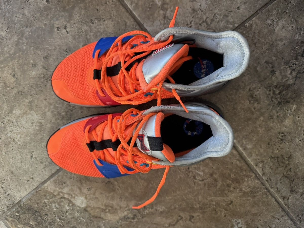 Nike Paul George 3 NASA Size US 11 / EU 44 - 7 Thumbnail