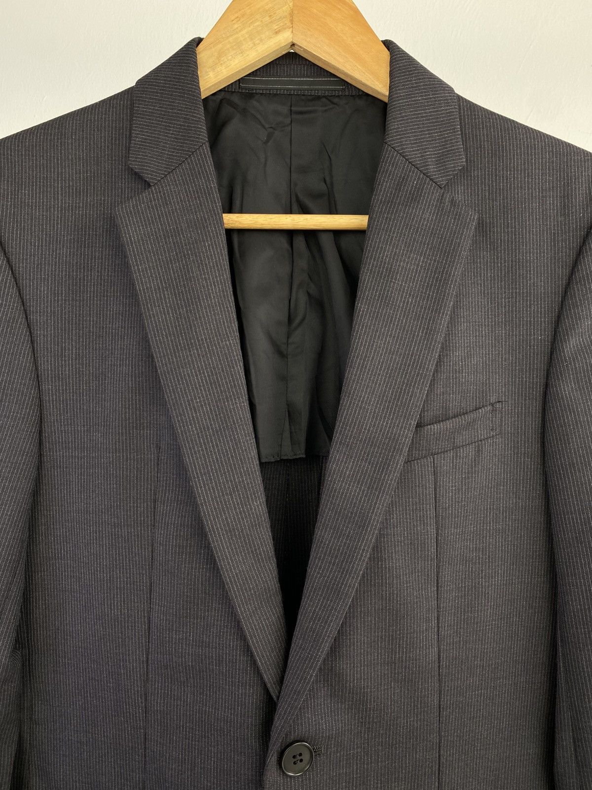 Neil Barrett 2000’s Neil Barrett Pinstripe Cropped Blazer Jacket Size US M / EU 48-50 / 2 - 5 Thumbnail