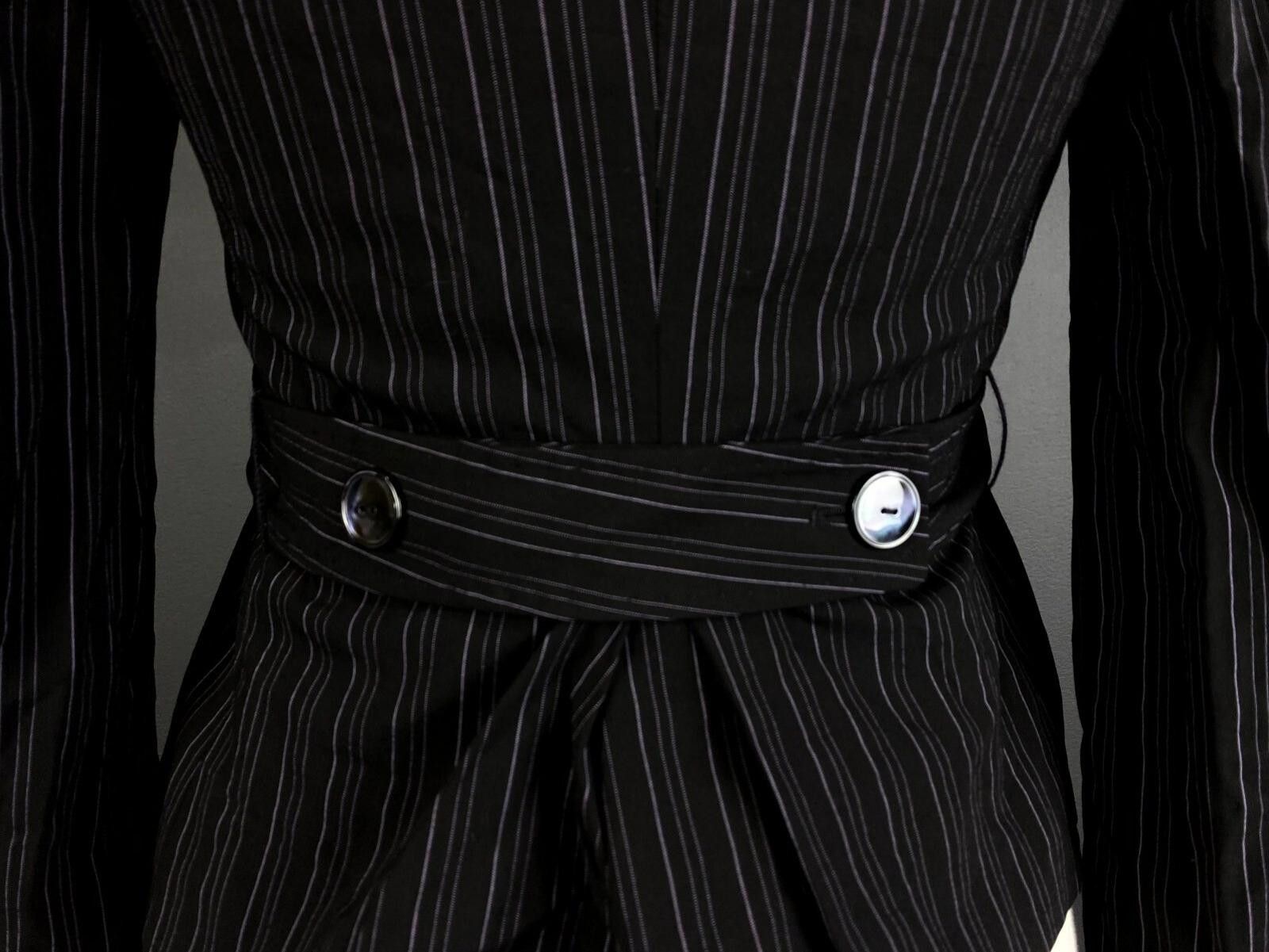 Designer Max Mara Black Pinstripe Wool Jacket US6 GB8 CH38 IT40 Size M / US 6-8 / IT 42-44 - 8 Thumbnail